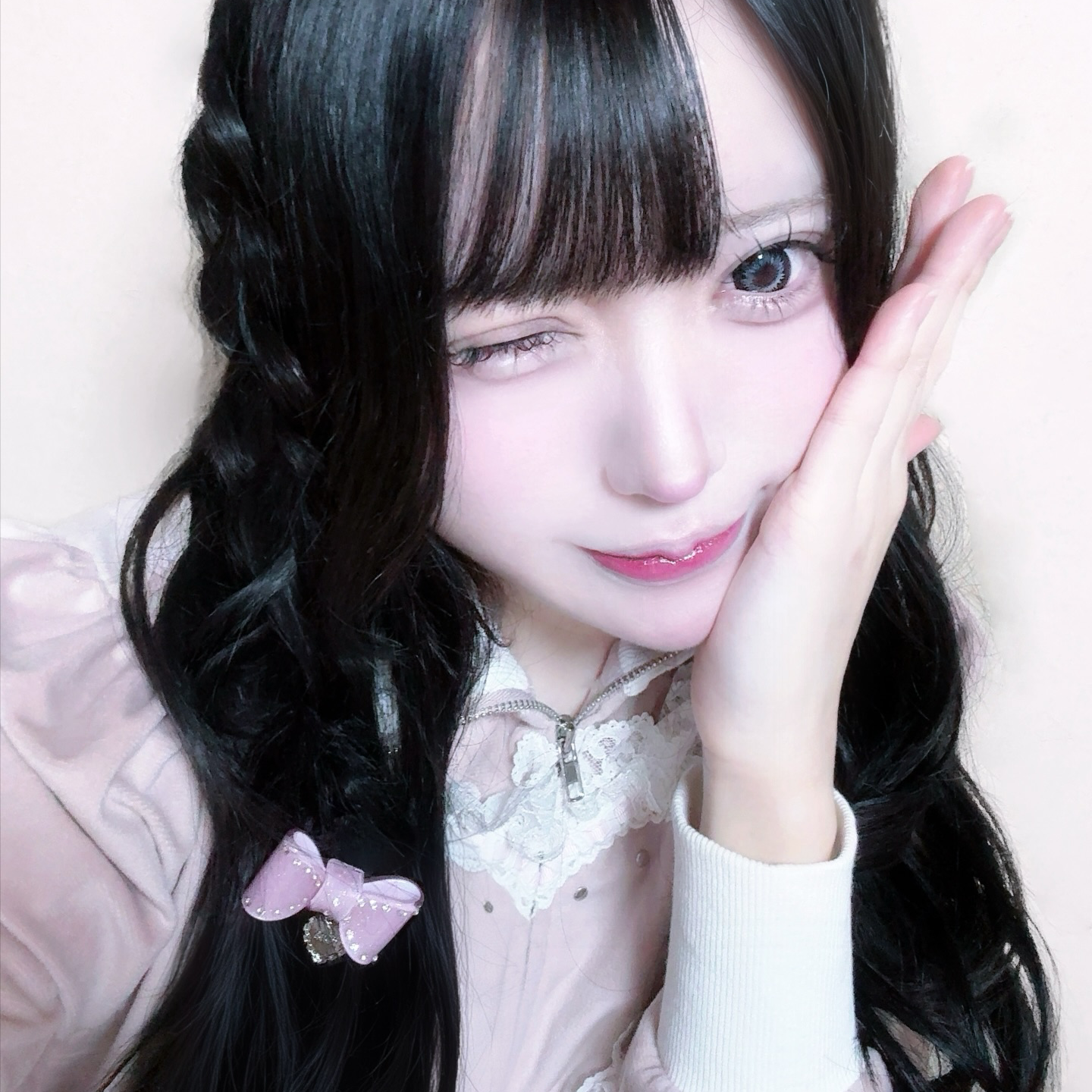 《mine》ストーンリボンヘアゴム