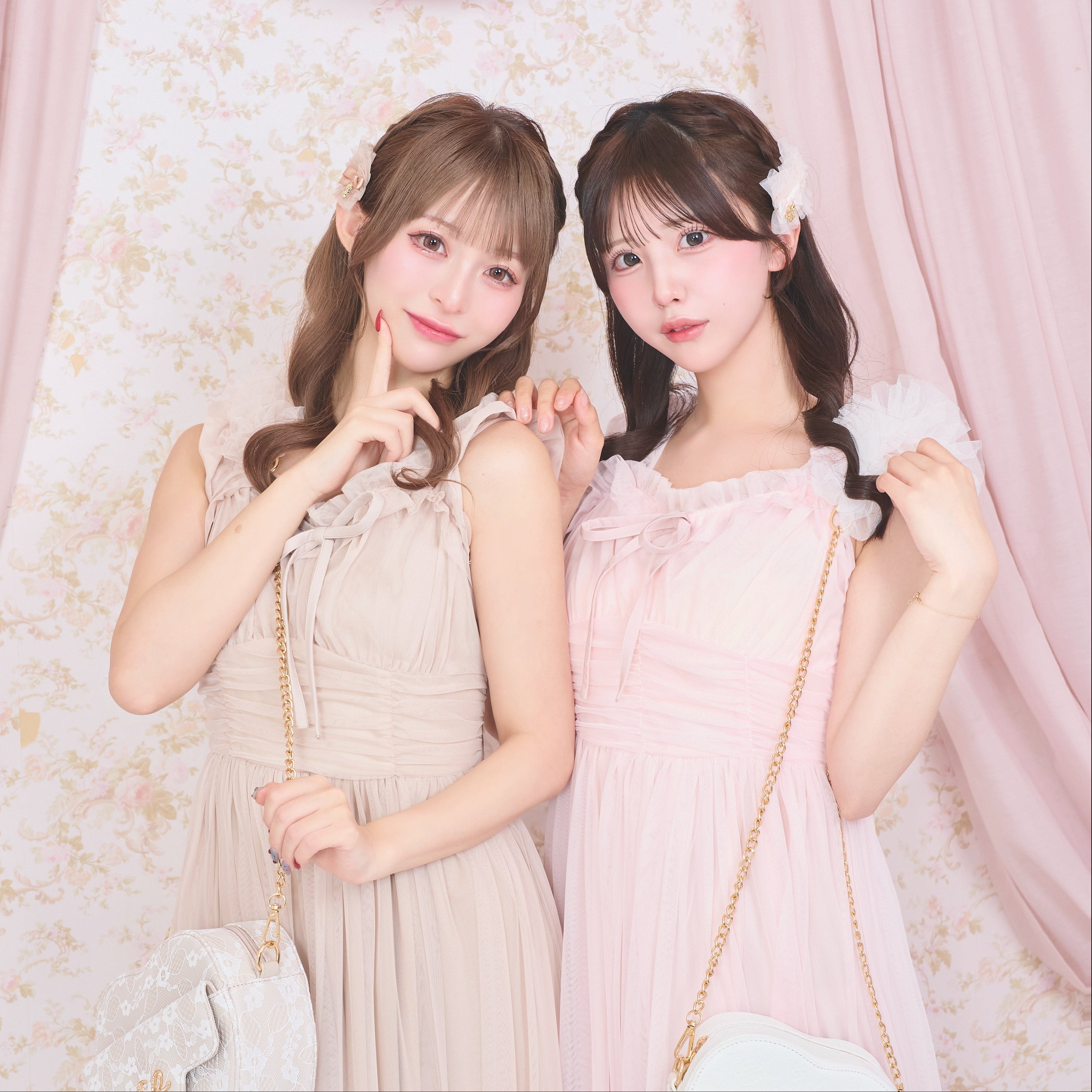 《LAFARY closet》チュールフリルロングワンピース