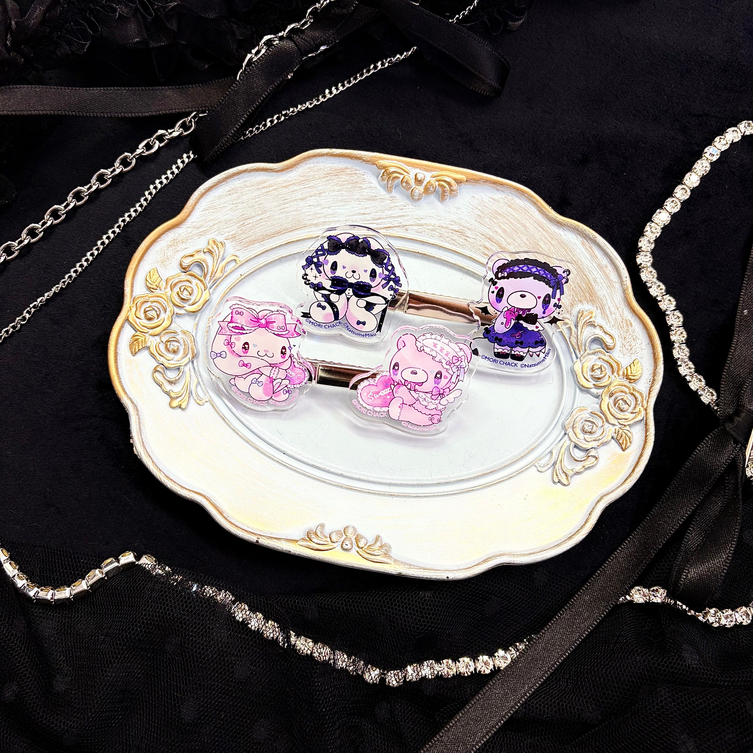 《グル〜ミ〜&汎用うさぎ×LAFARY》アクリルクリップ