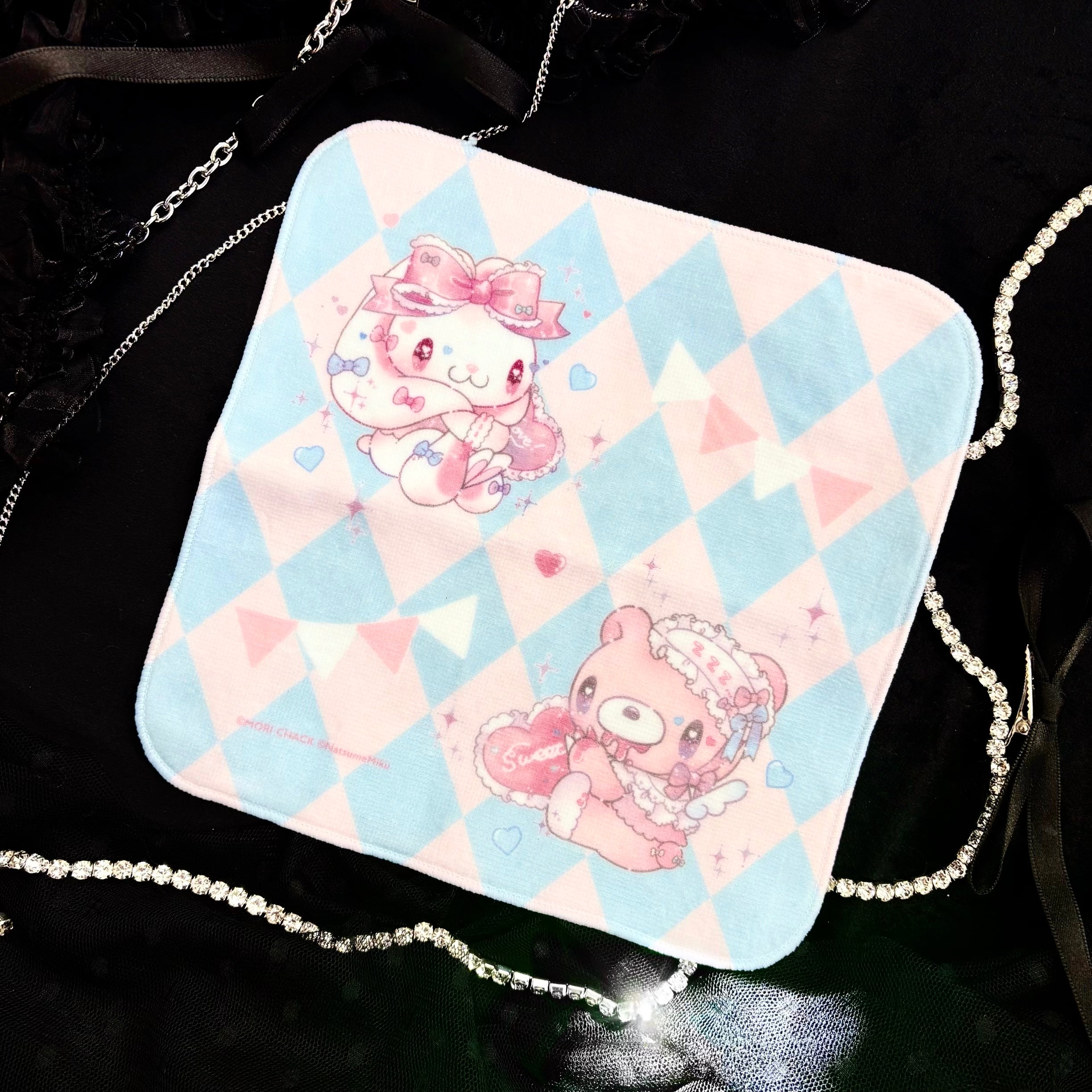 《グル〜ミ〜&汎用うさぎ×LAFARY》ハンドタオル