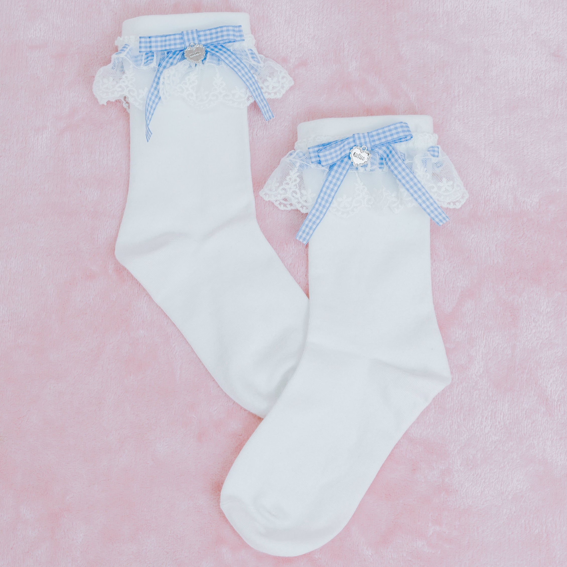 《mine》チェックチャーム付きソックス