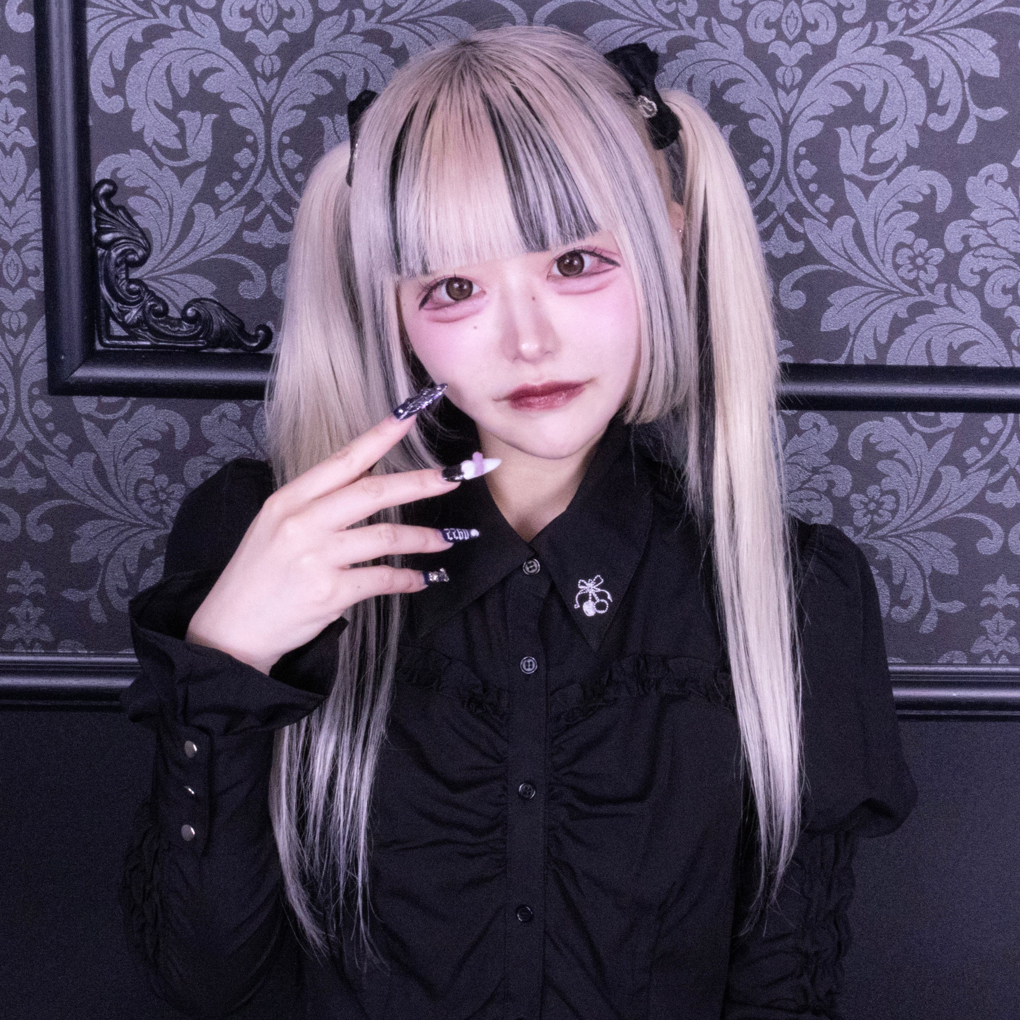 《mine》ハートレースリボン