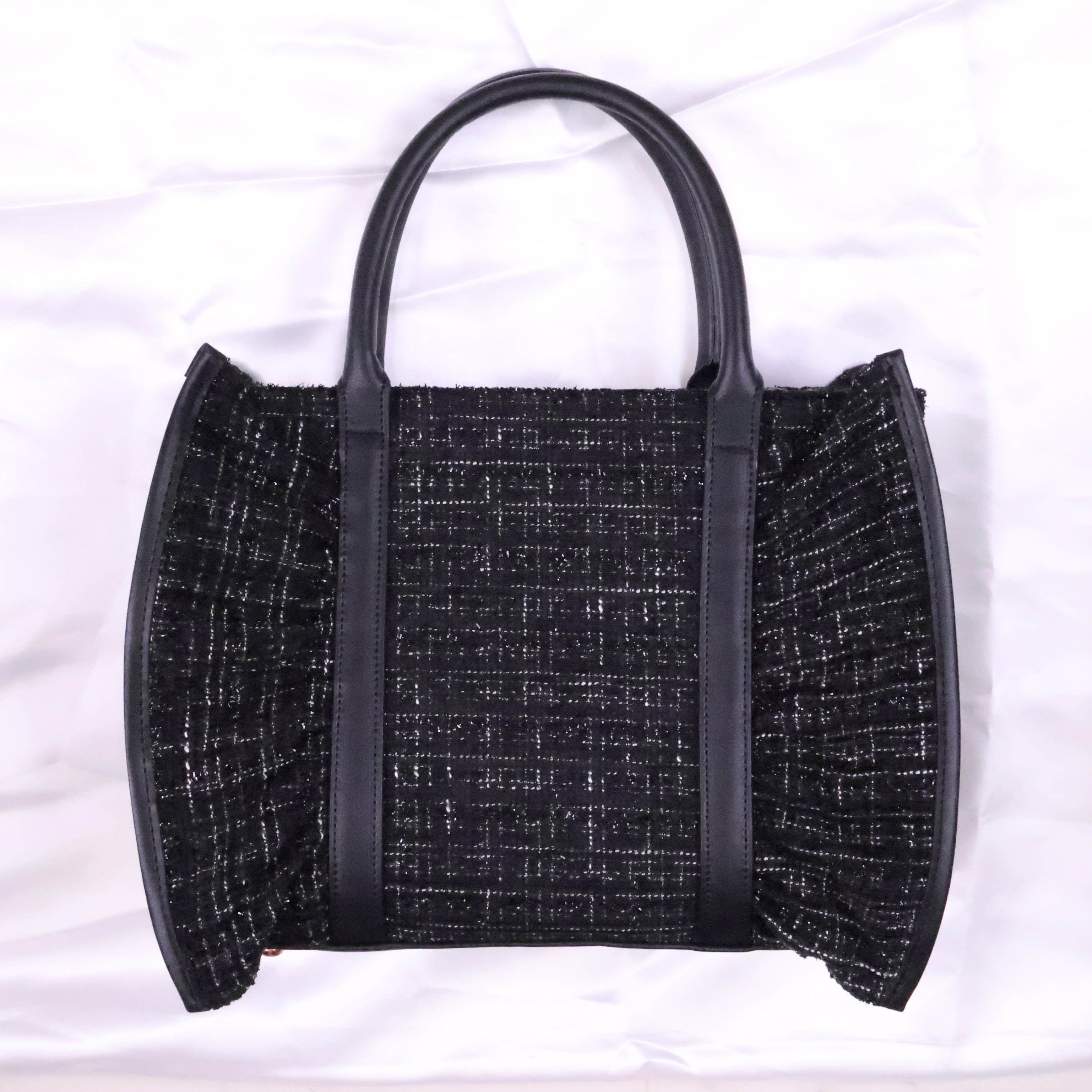 ãLAFARYãHAPPYBAG2026ãB