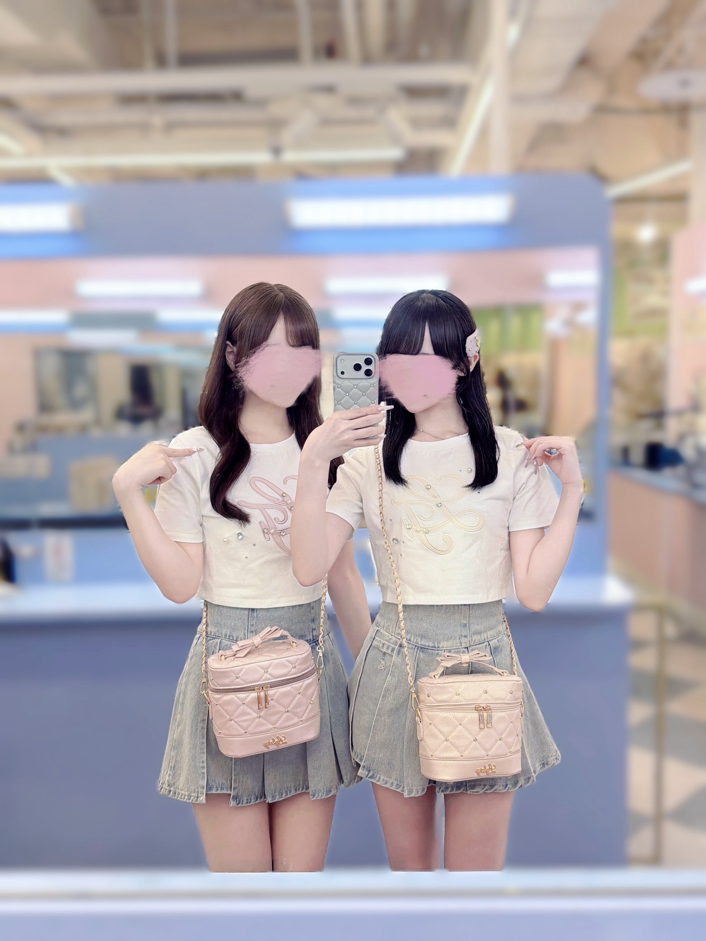 《LAFARY closet》ビジューキルティングバニティバッグ