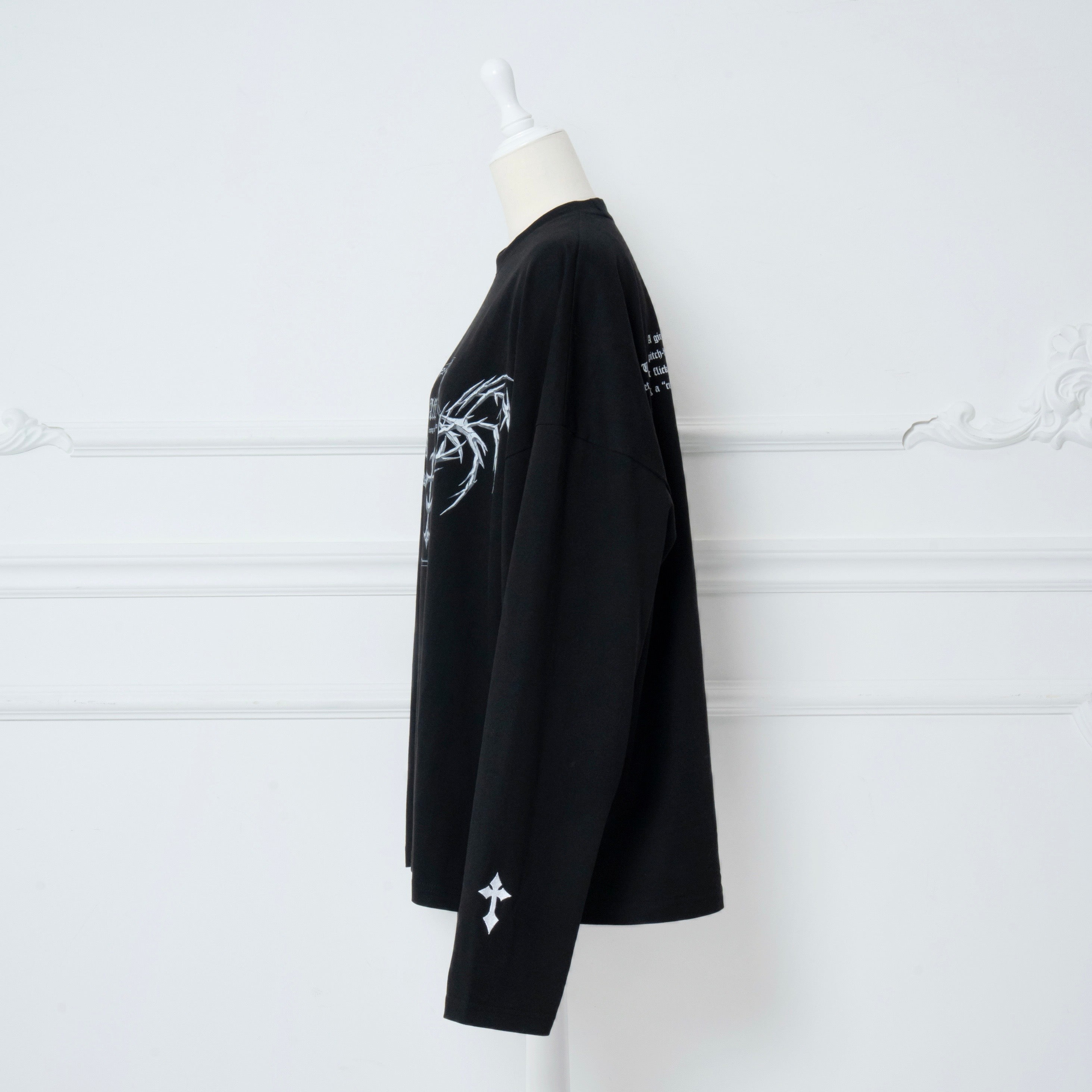 《mine》ムーンクロスTシャツ