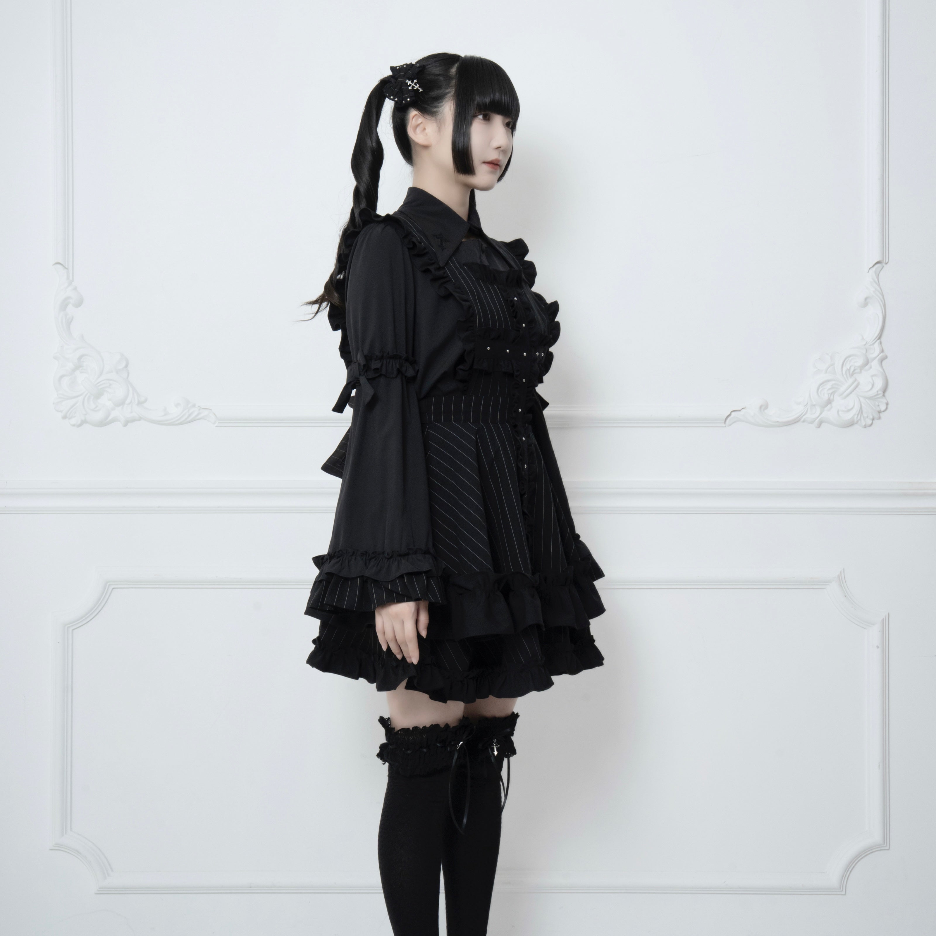 《mine》クロスエプロンジャンパースカート