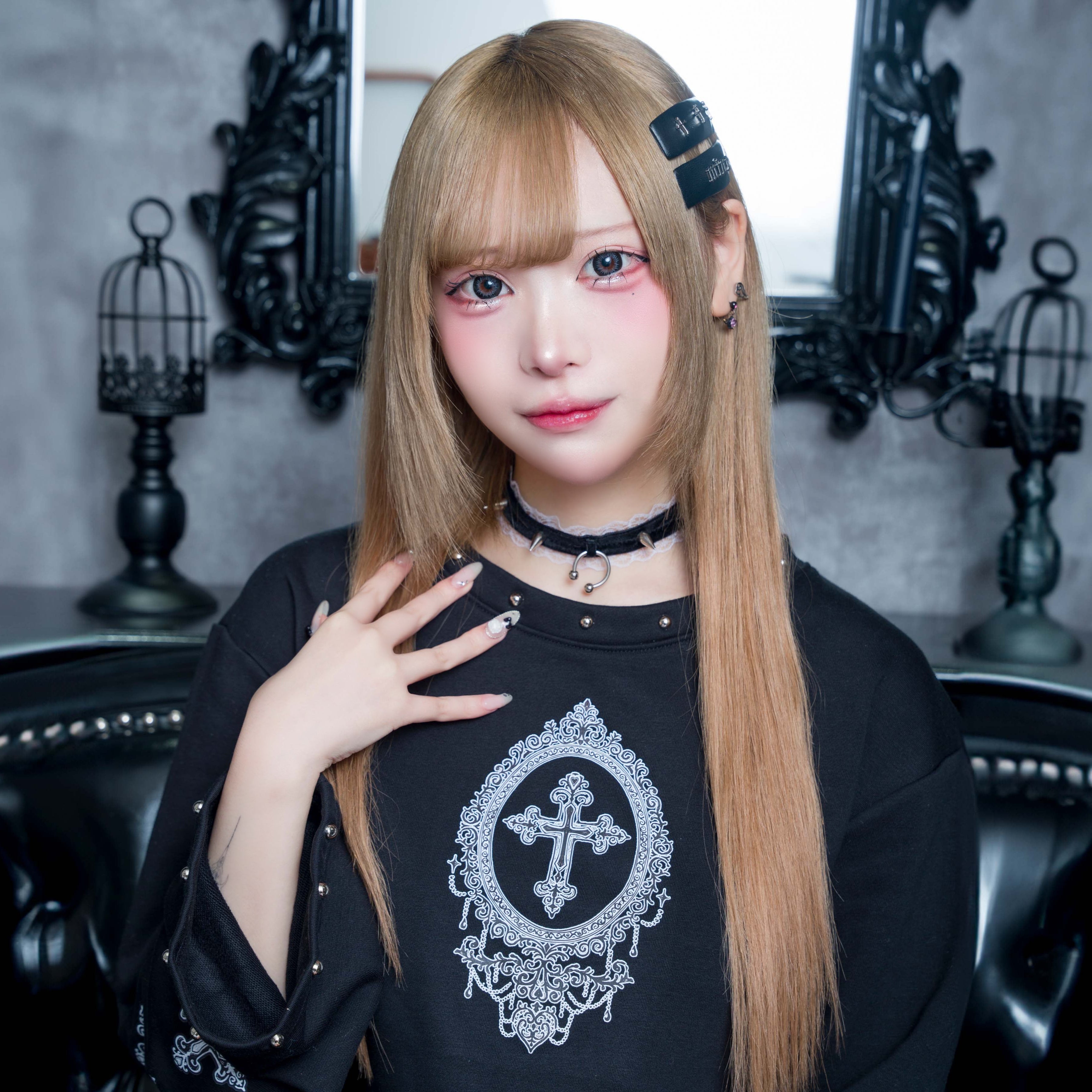 《mine》スクエア3連クロスクリップ