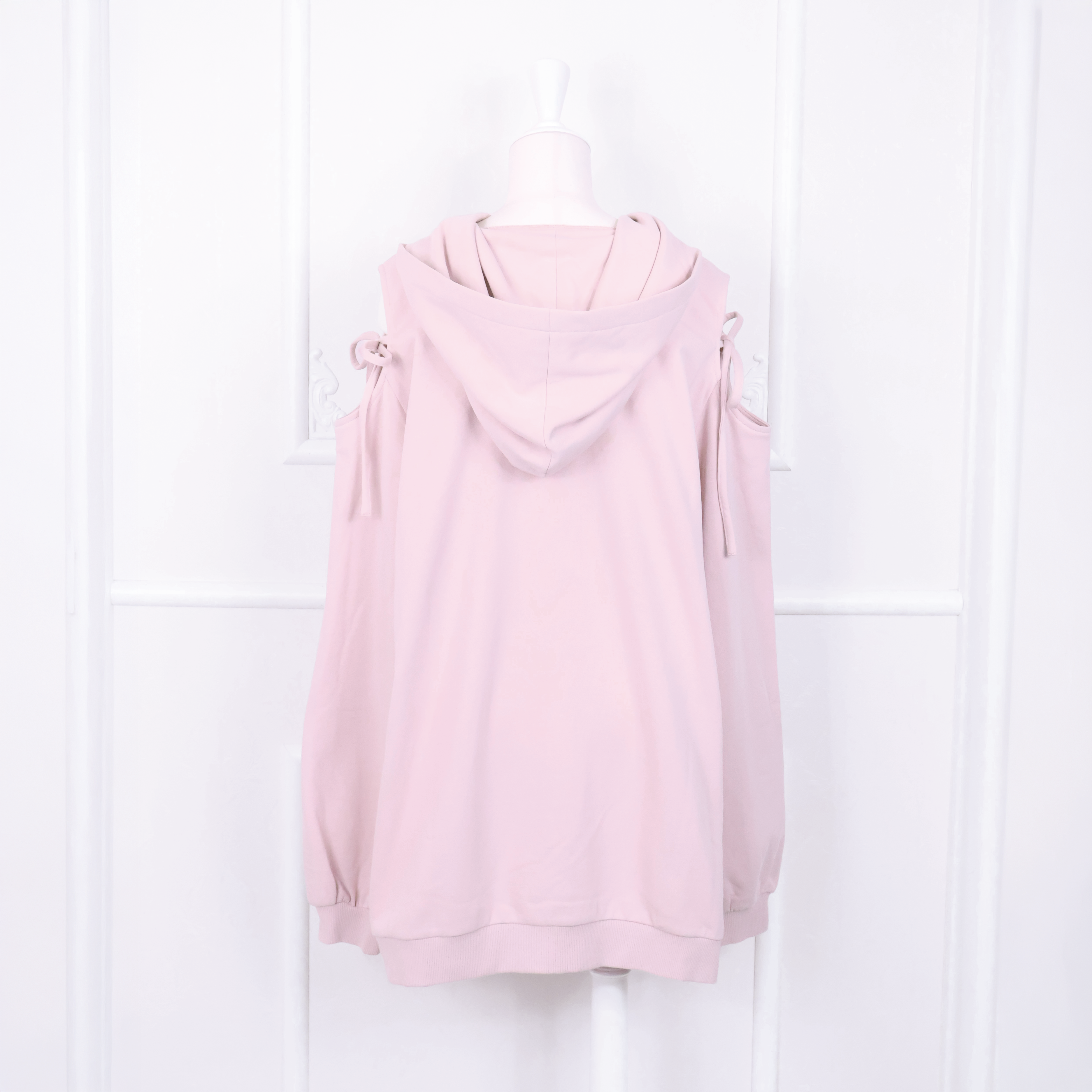 《LAFARY closet》ラインストーンロゴパーカー