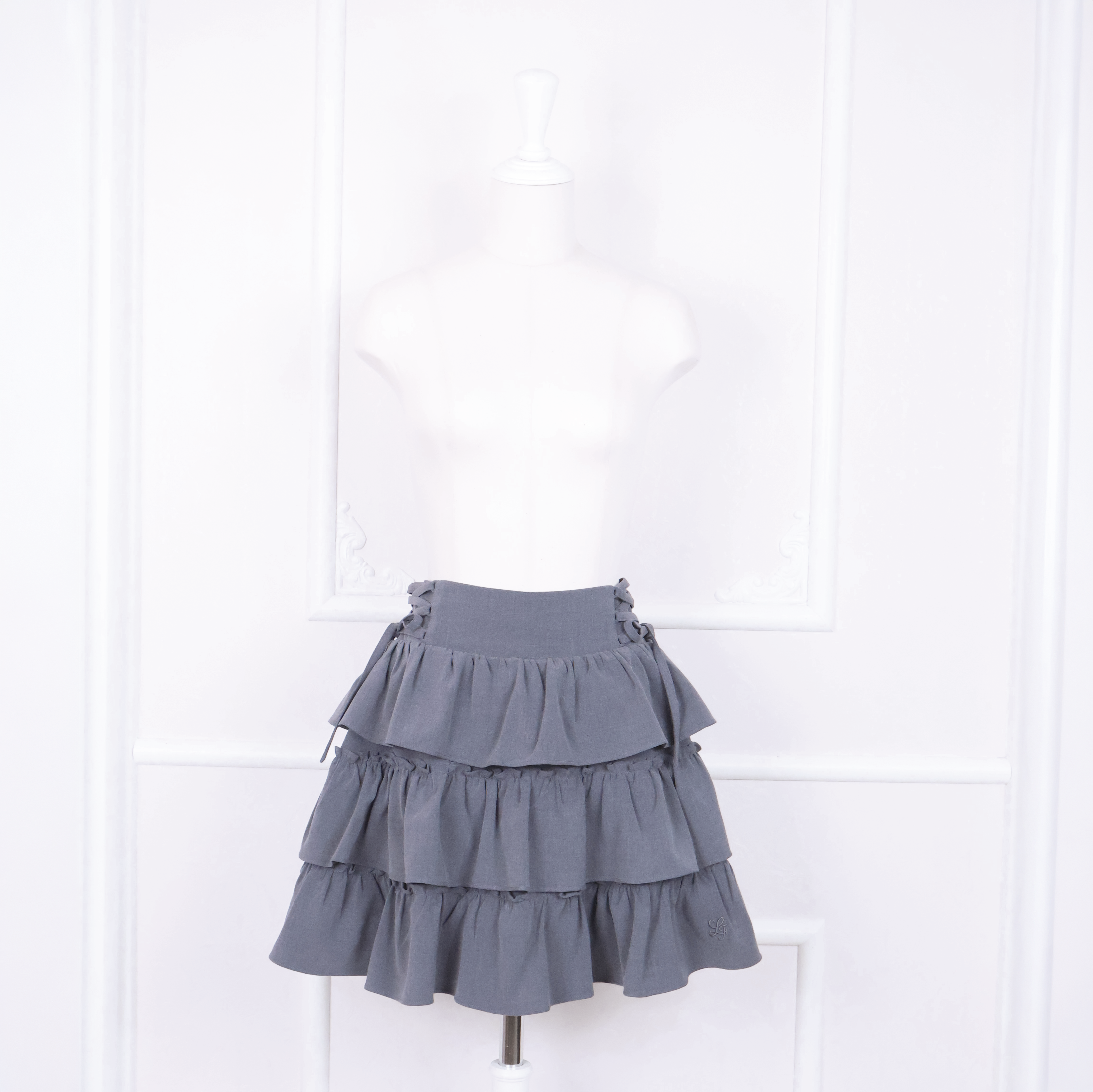 《LAFARY closet》スピンドルティアードスカパン