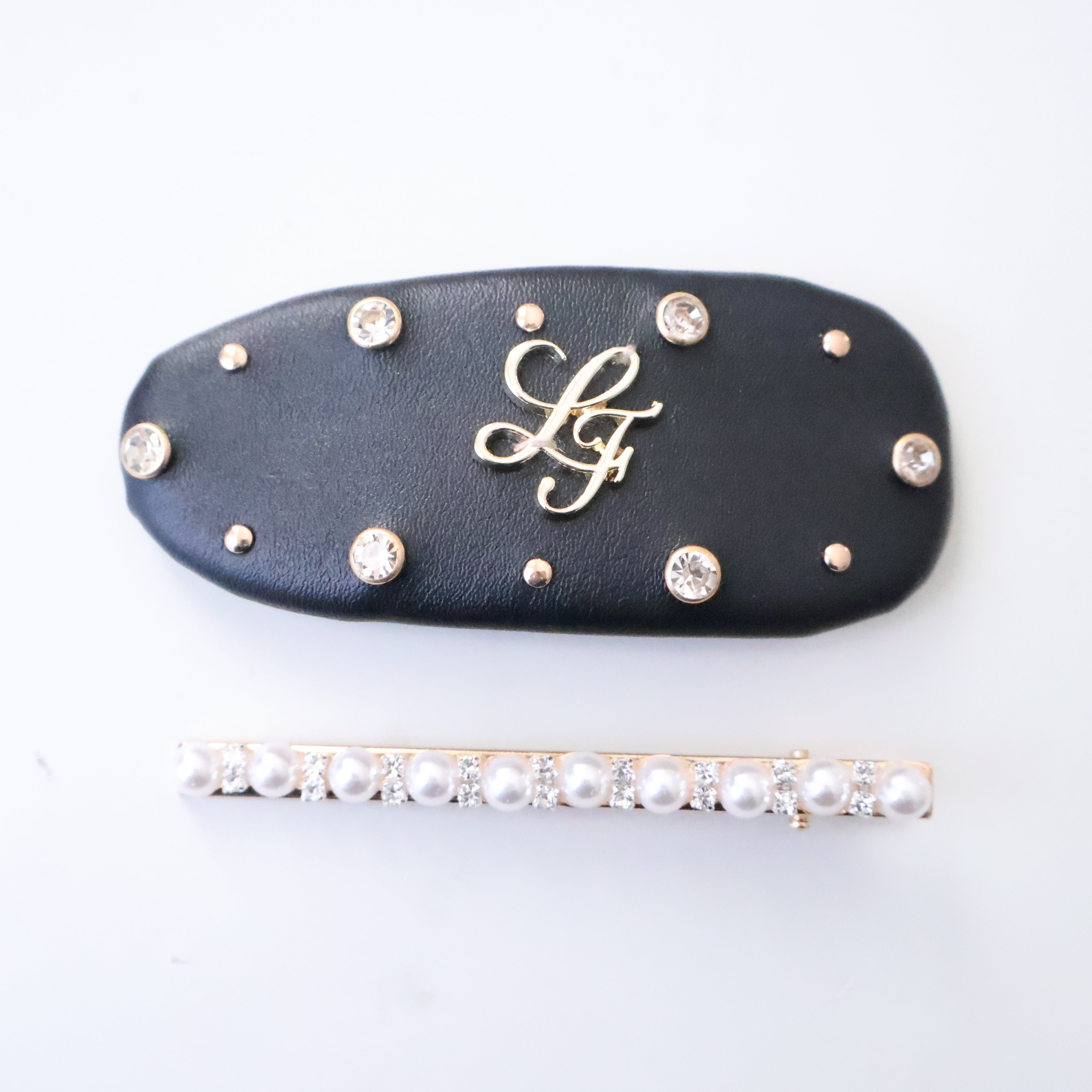 《LAFARY》合皮ロゴヘアピン