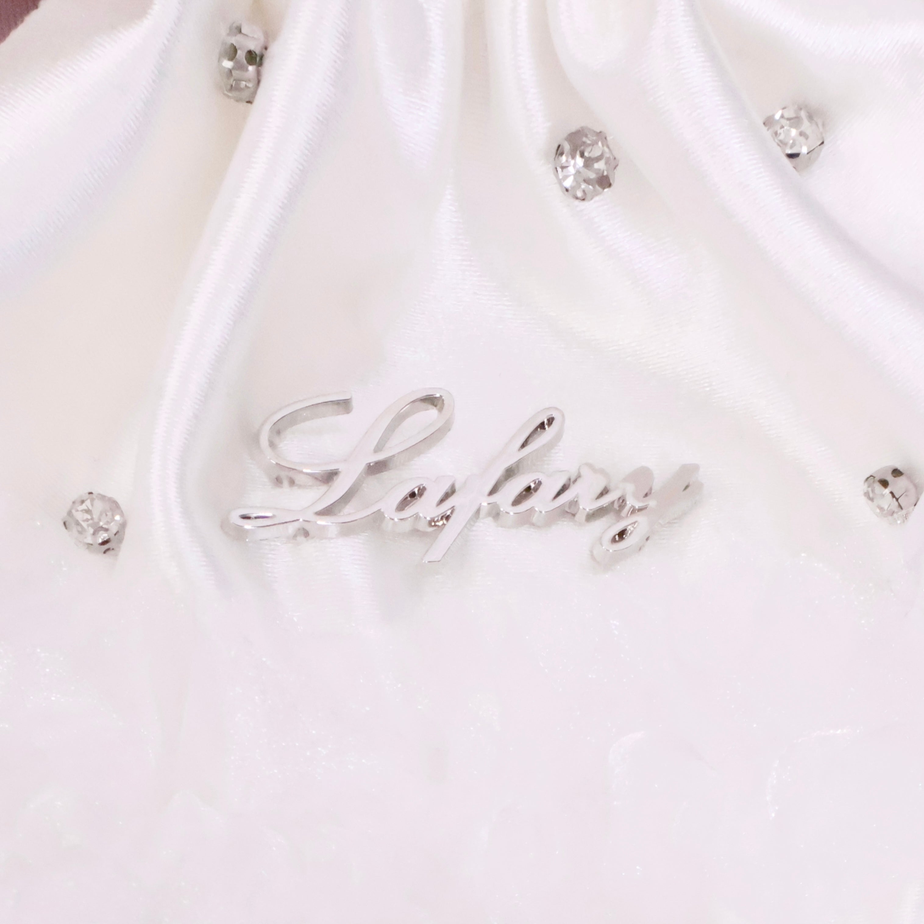 《LAFARY》サテンリボン巾着ポーチ