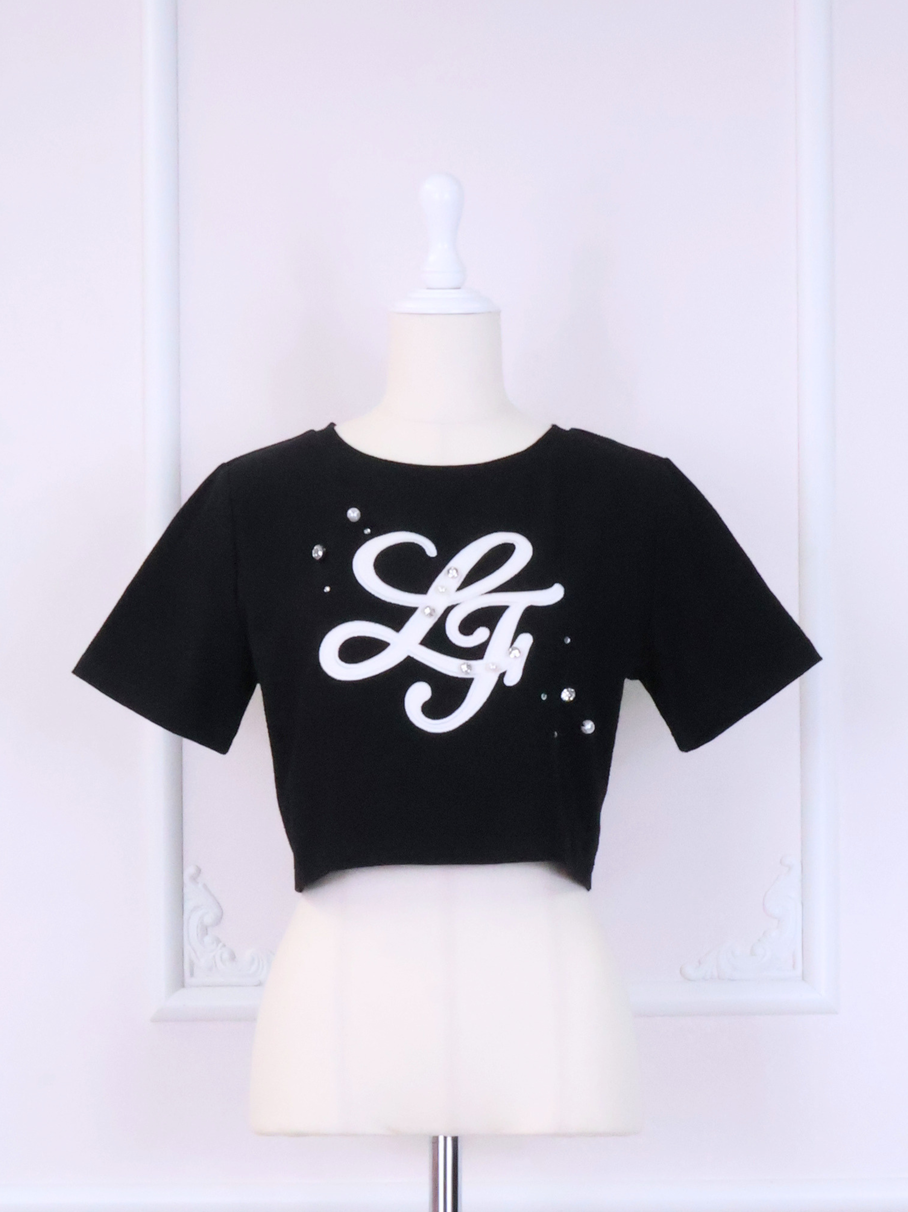 《LAFARY closet》合皮ロゴチビT