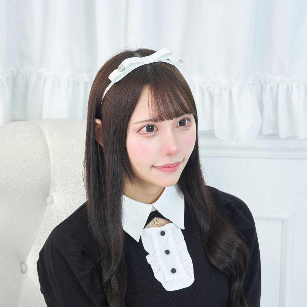 《LAFARYオリジナル》レザーリボンカチューシャ - LAFARY ONLINE