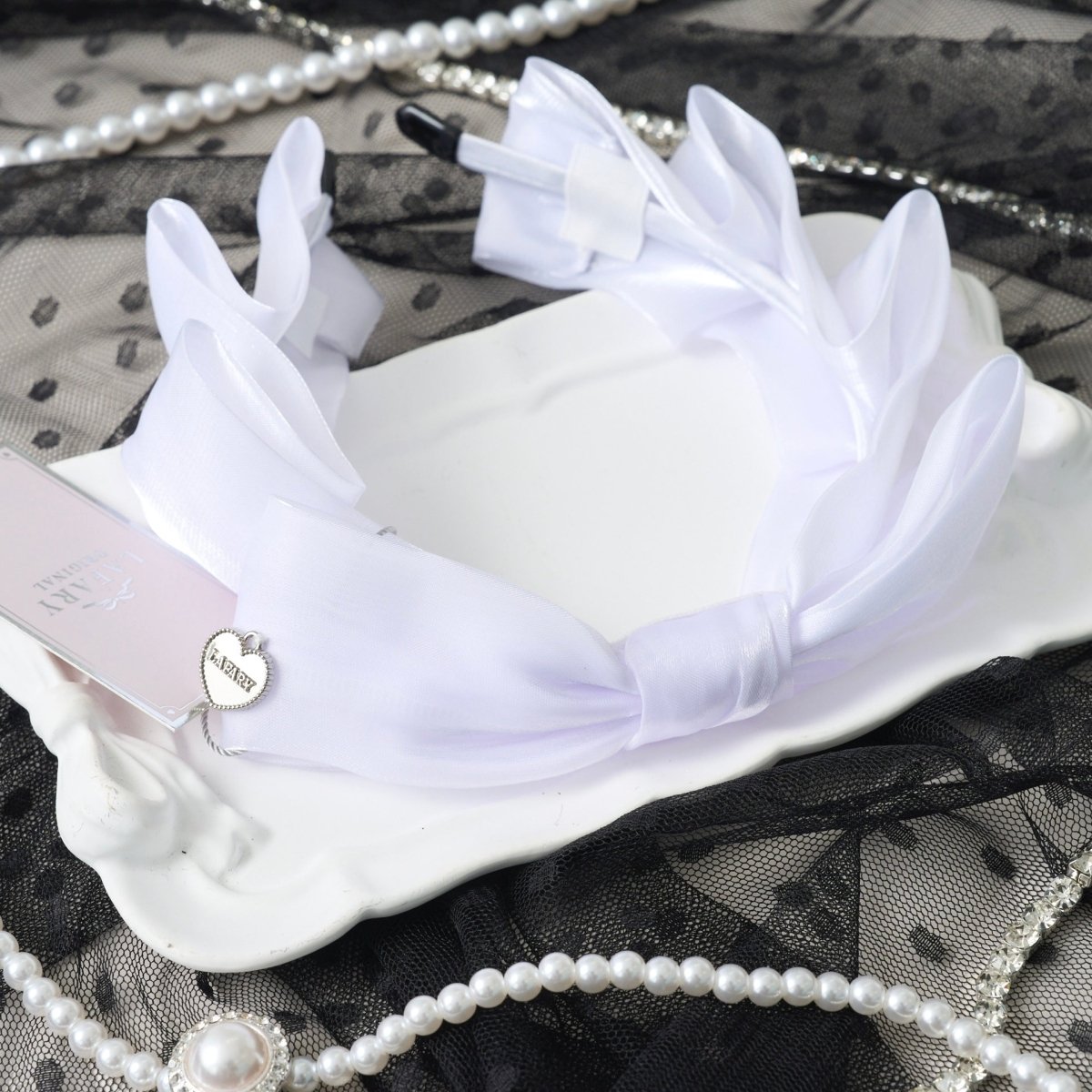 《LAFARYオリジナル》サテンオーガンジーリボンカチューシャ - LAFARY ONLINE