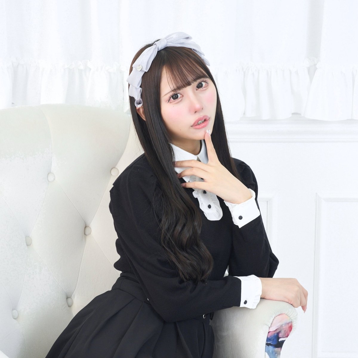 《LAFARYオリジナル》サテンオーガンジーリボンカチューシャ - LAFARY ONLINE