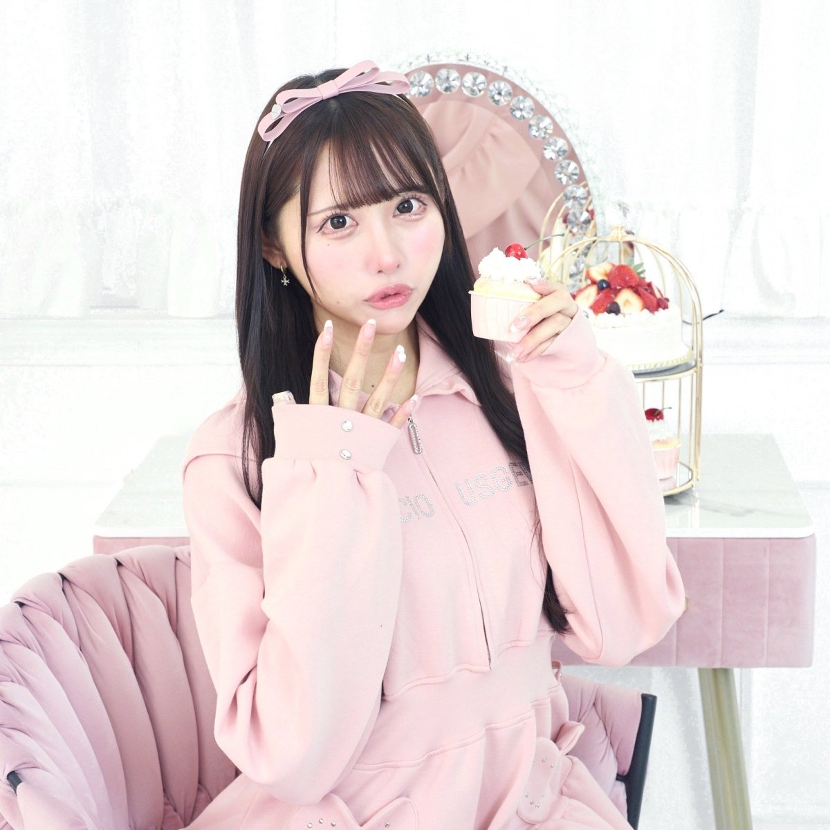 《LAFARYオリジナル》レザーリボンカチューシャ - LAFARY ONLINE