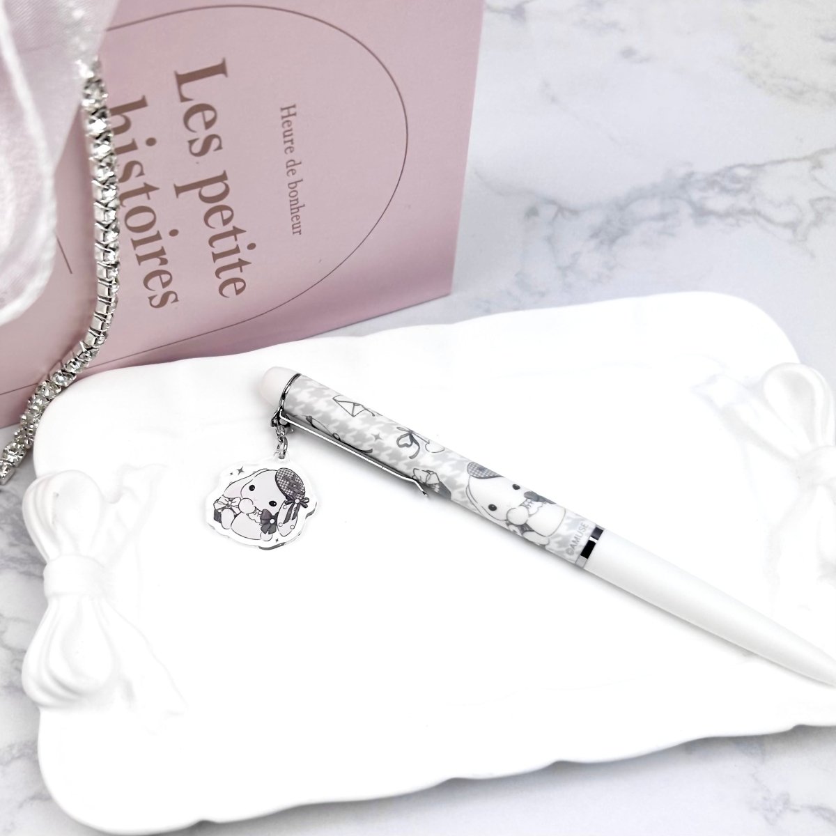 《ぽてうさろっぴー×LAFARY》チャームつきボールペン - LAFARY ONLINE