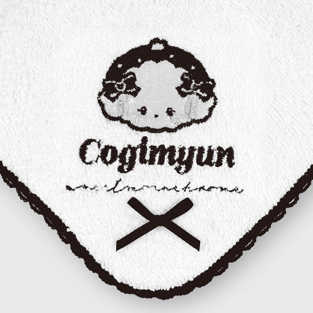 《LAFARYオリジナル》SWEET♡MONOCHROMEシリーズ3 刺繍リボンハンカチ こぎみゅん - LAFARY ONLINE