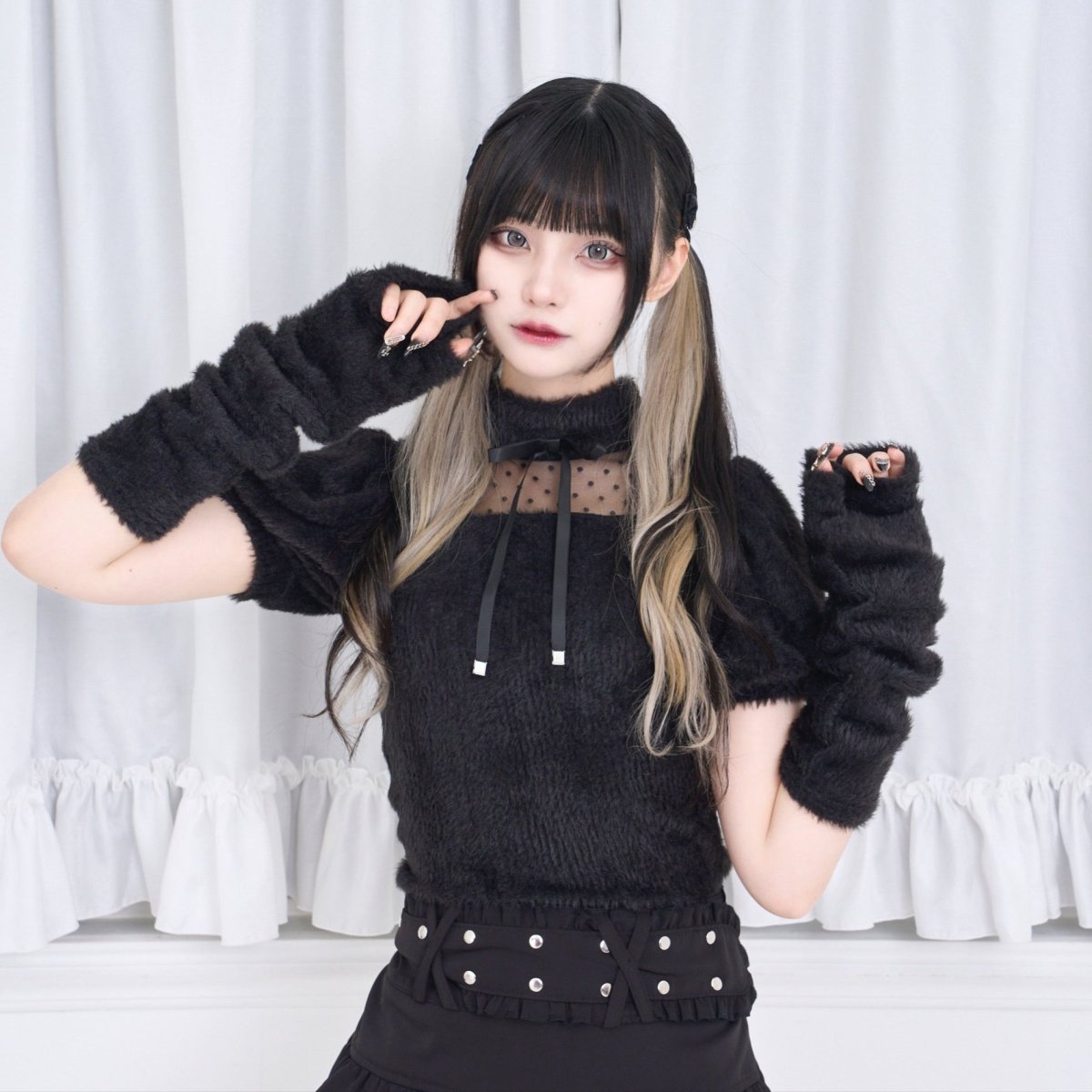 【Melsick】アームカバー付きファートップス - Black - LAFARY ONLINE