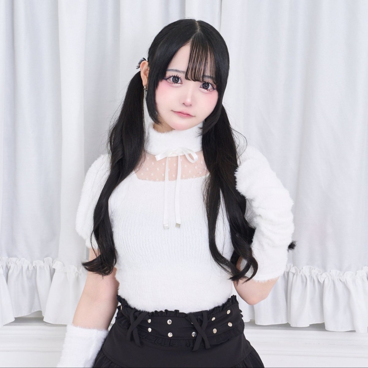 【Melsick】アームカバー付きファートップス - White - LAFARY ONLINE