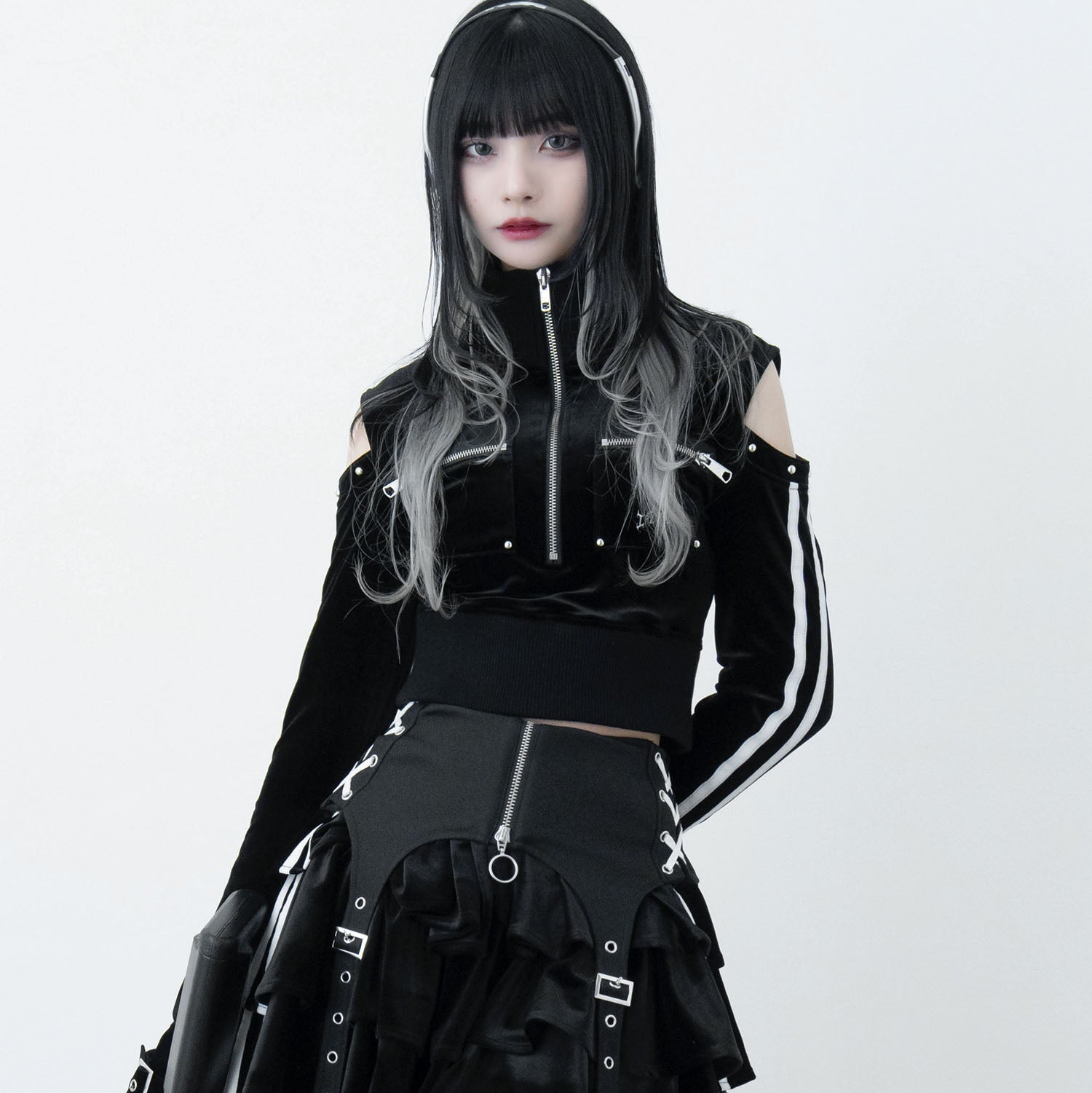 【LAZY SLAY】ベロアライントップス