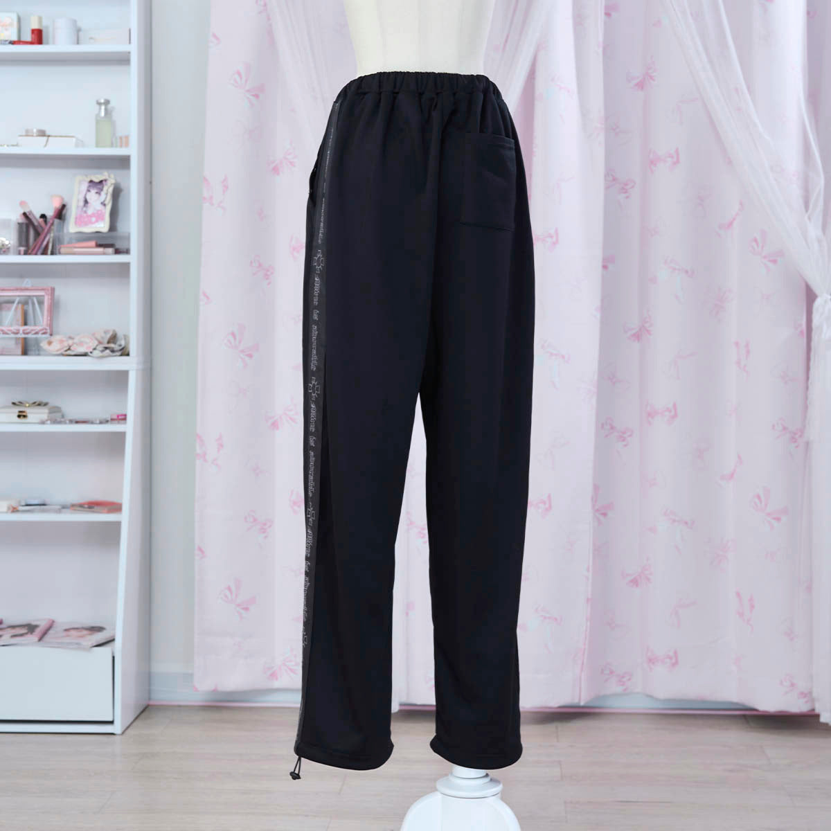 mine》レザーロゴ刺繍ジャージセットアップ- LAFARY ONLINE