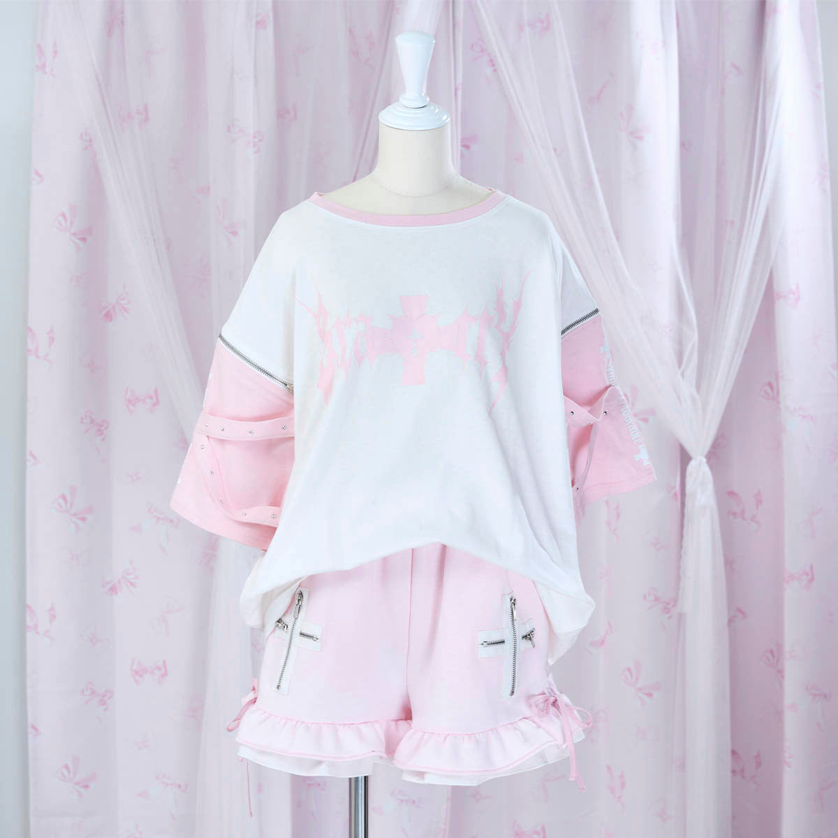 《mine》BrattYジップTシャツ