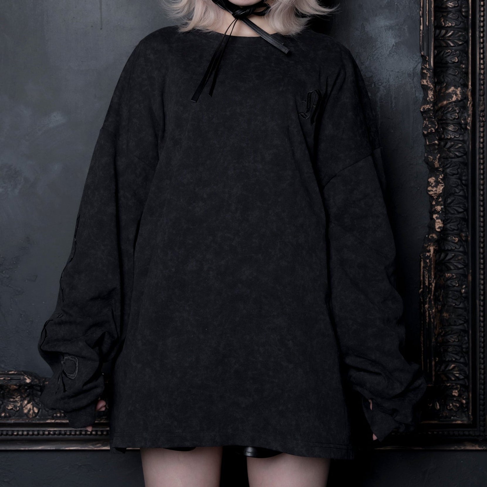 《mine》Sweet Suffering刺繍ロングTシャツ