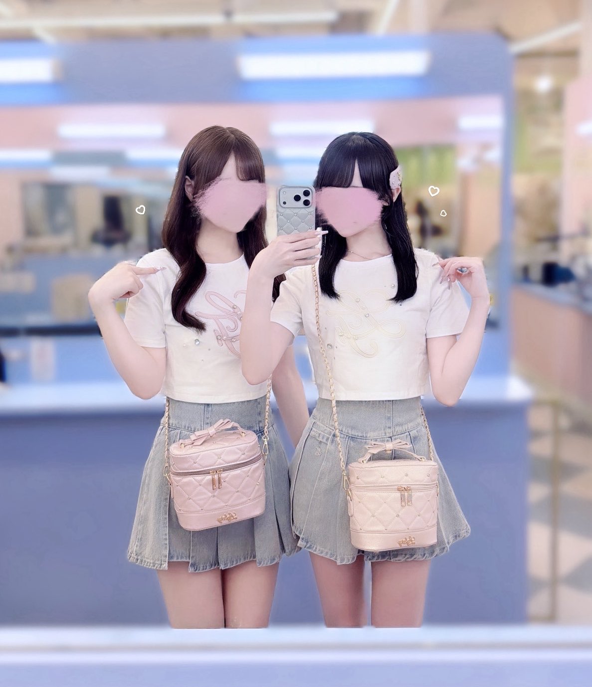 《LAFARY closet》合皮ロゴチビTシャツ