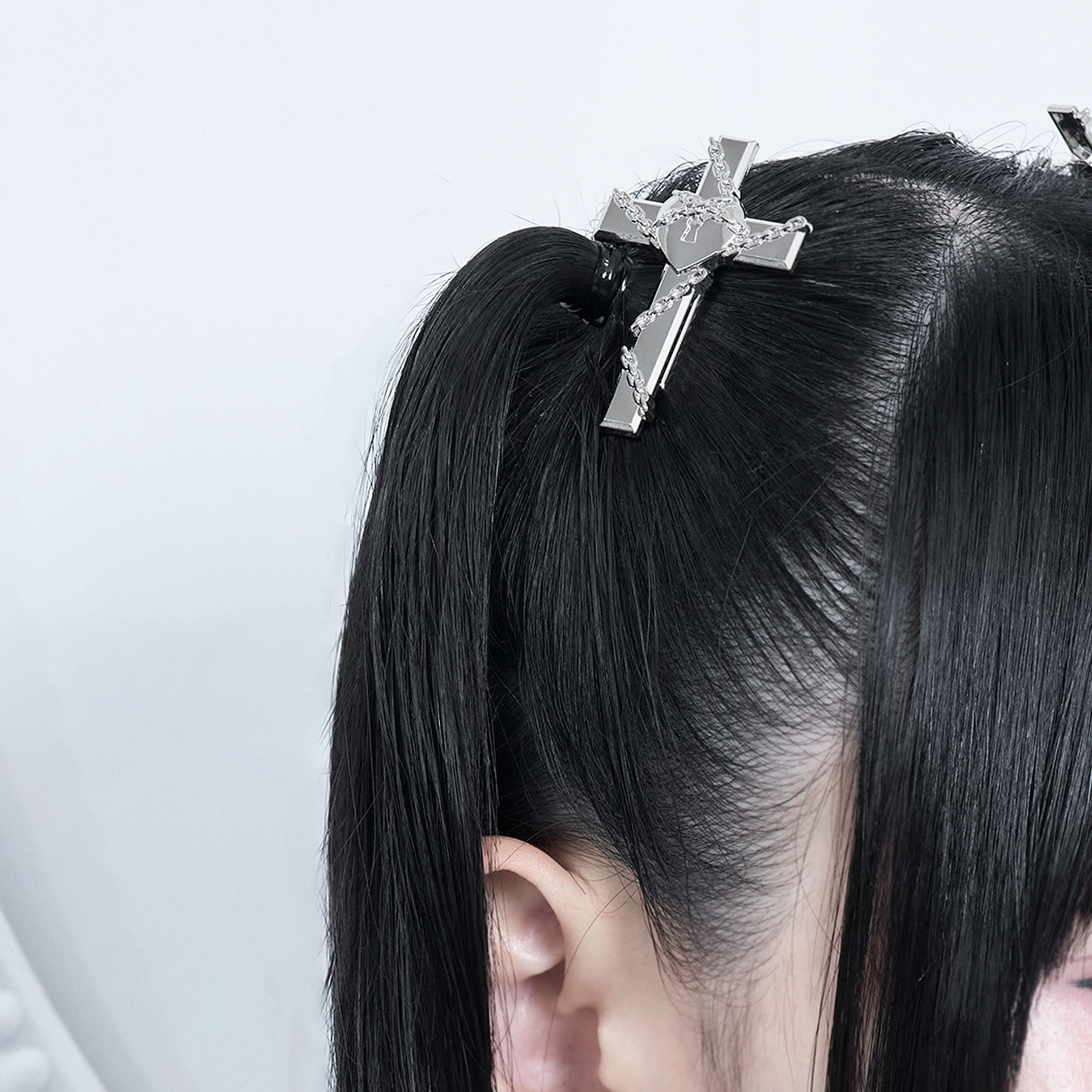 《mine》ロッククロスシルバークリップ