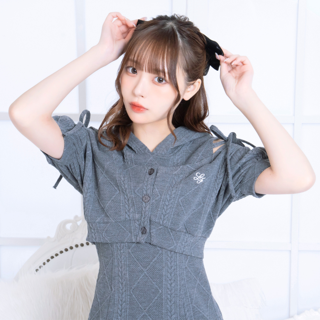 LAFARY closet》エンブレムロゴパーカーワンピ- LAFARY ONLINE