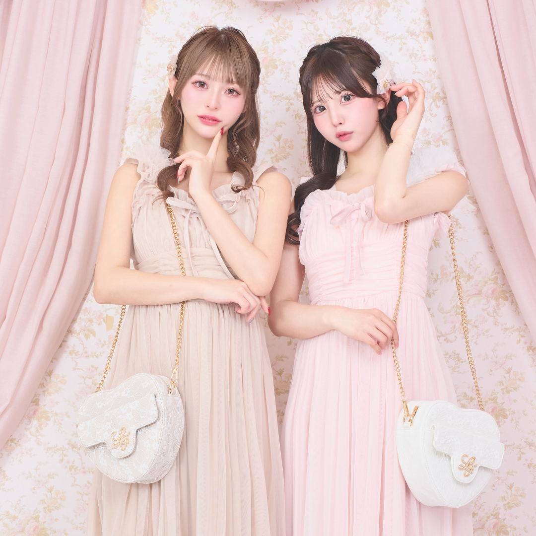 《LAFARY closet》チュールレースハートバッグ