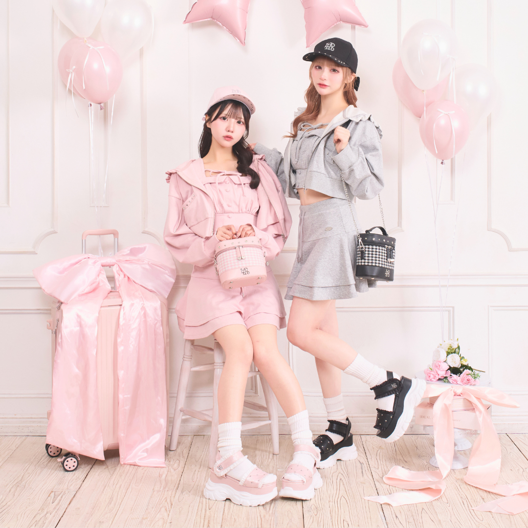 《LAFARY closet》ギンガム合皮バニティバッグ