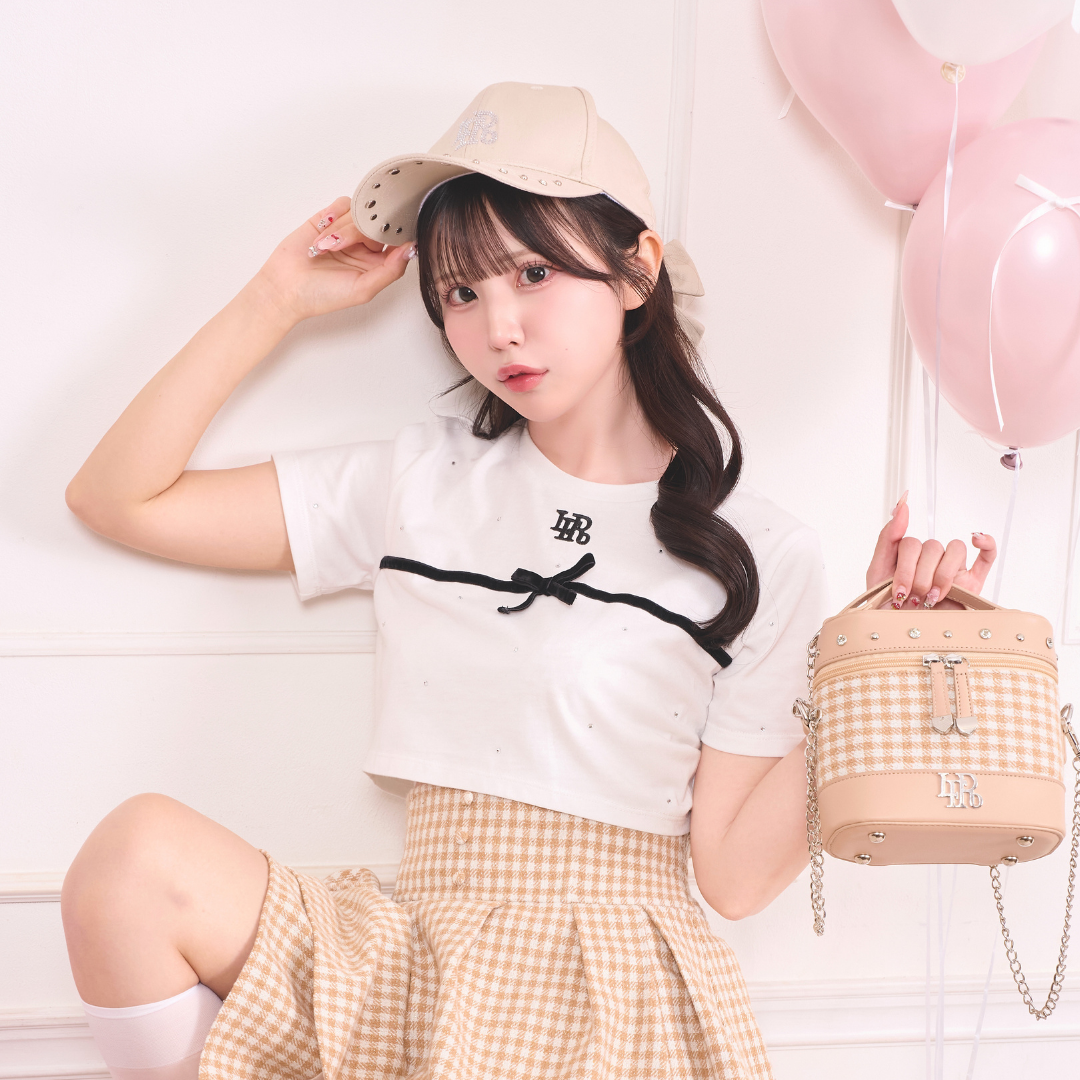 ホワイト:154cm
