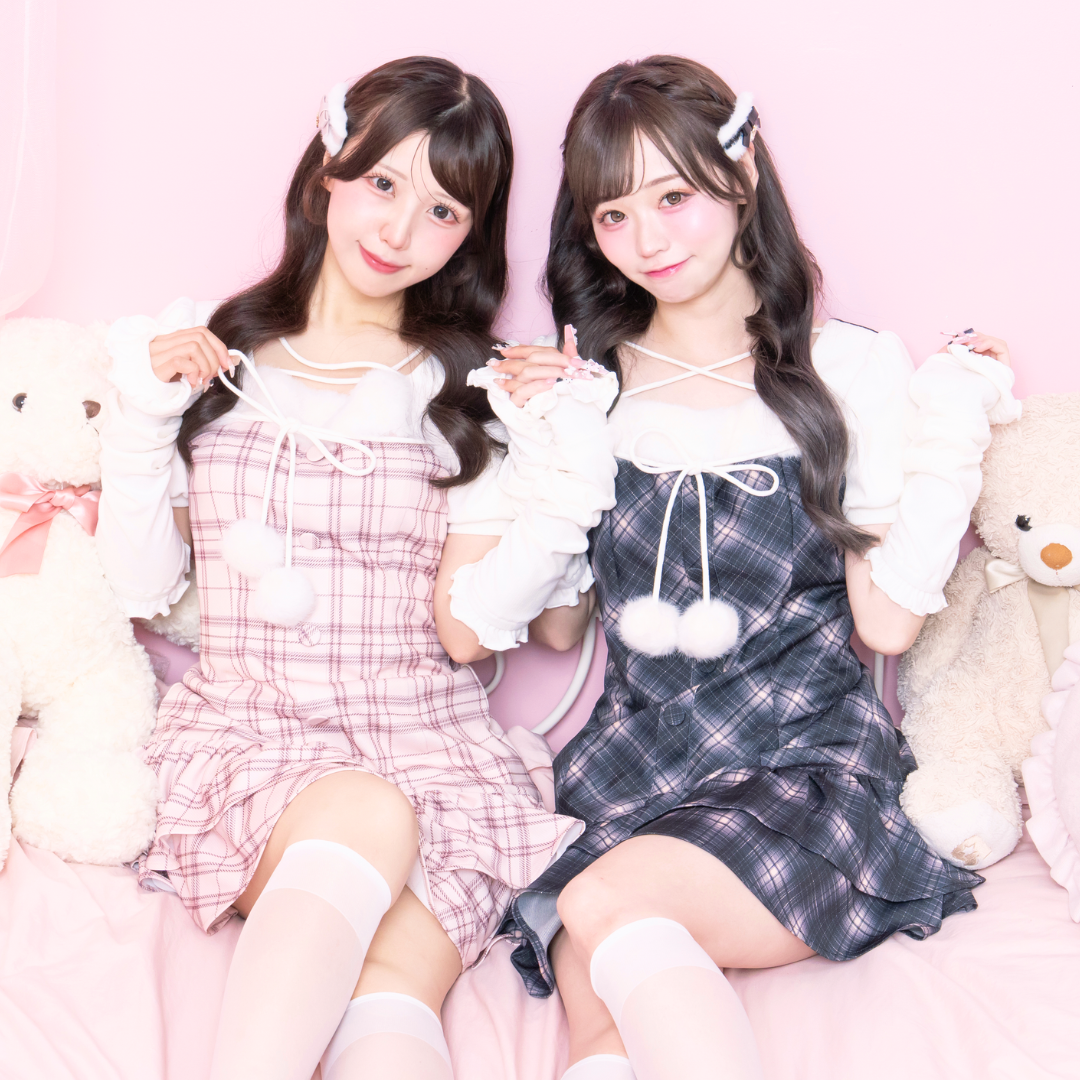 《LAFARY closet》ポンポンティアードワンピース