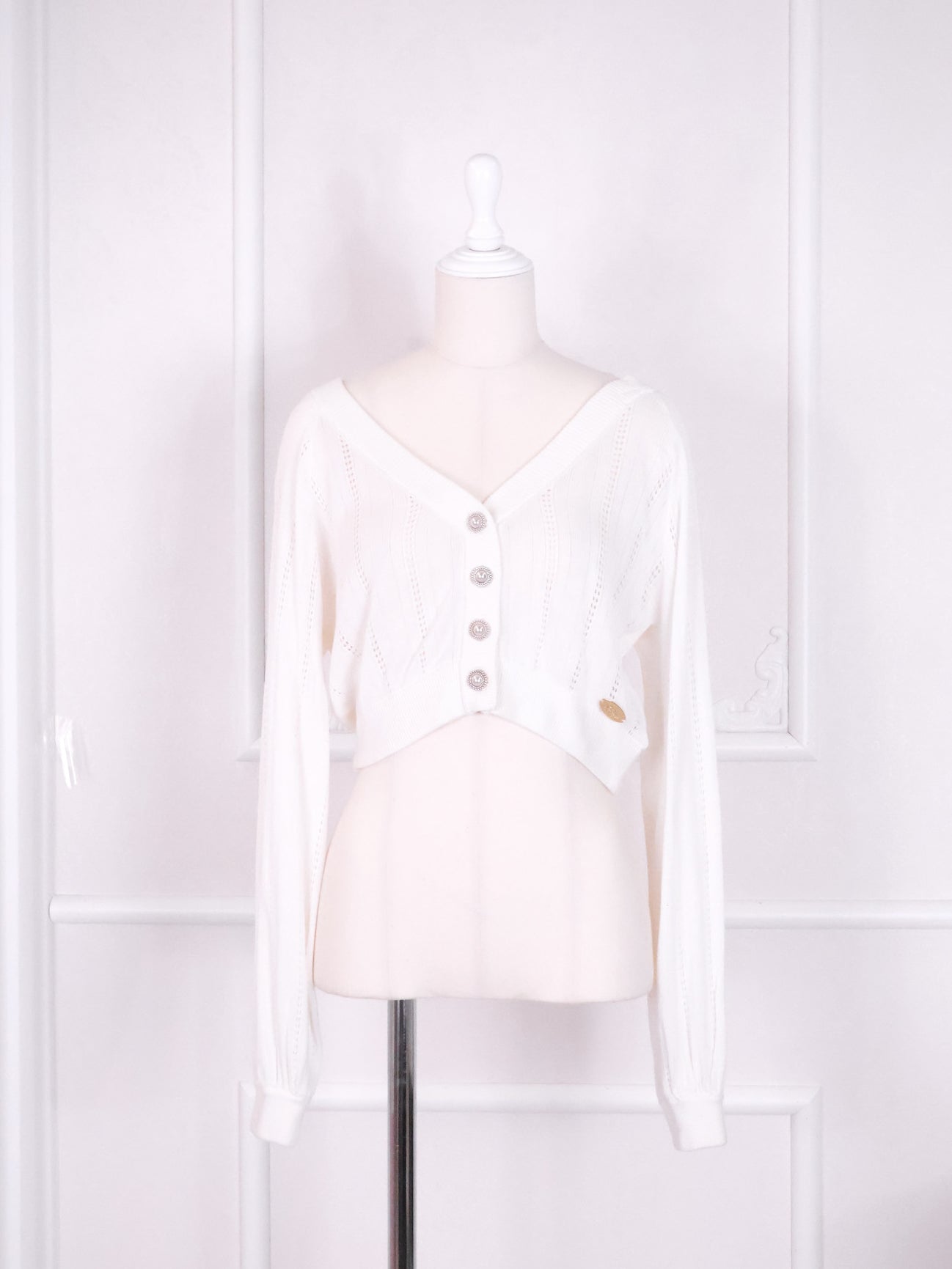 《LAFARY》ロゴプレート付きカーディガン