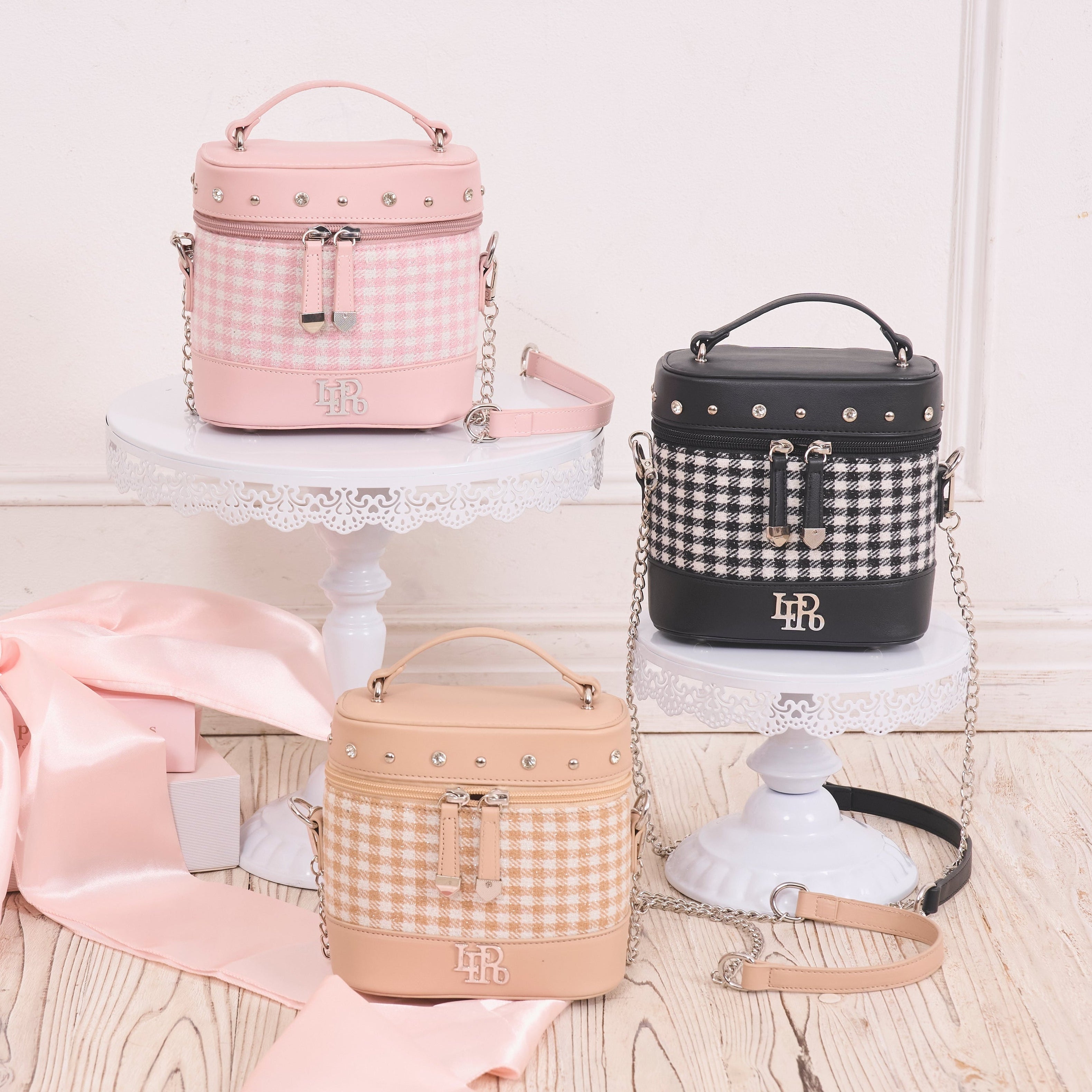 《LAFARY closet》ギンガム合皮バニティバッグ