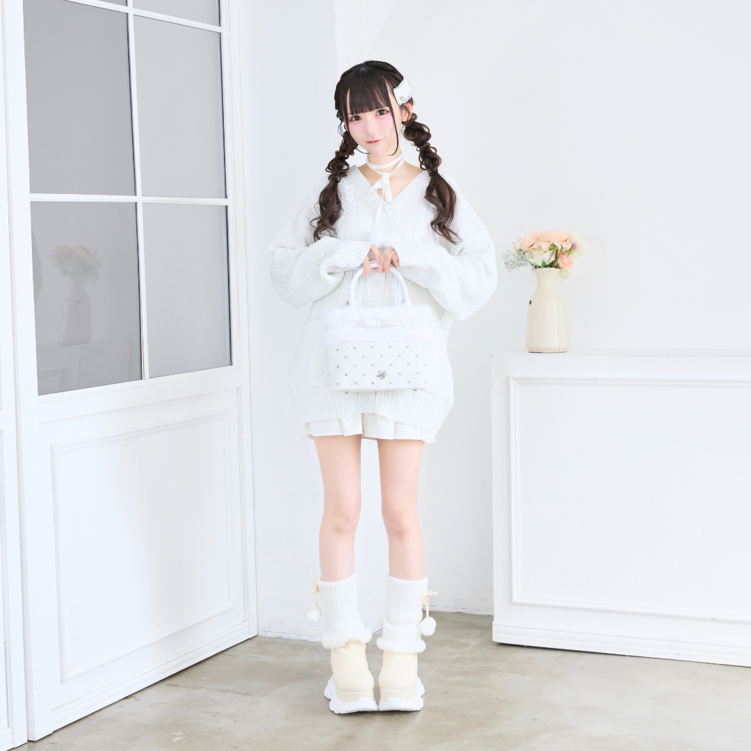 《LAFARY closet》ルーズニット厚底ブーツ