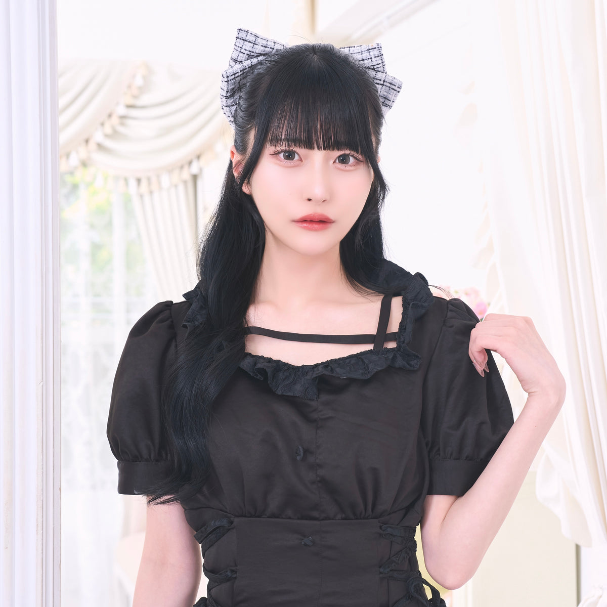 《LAFARY closet》ビジューツイードリボンバレッタ