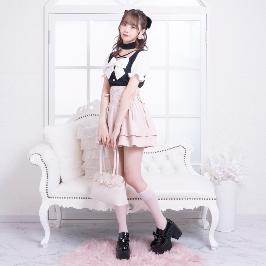 《LAFARY closet》ロゴエンボスボストンバッグ