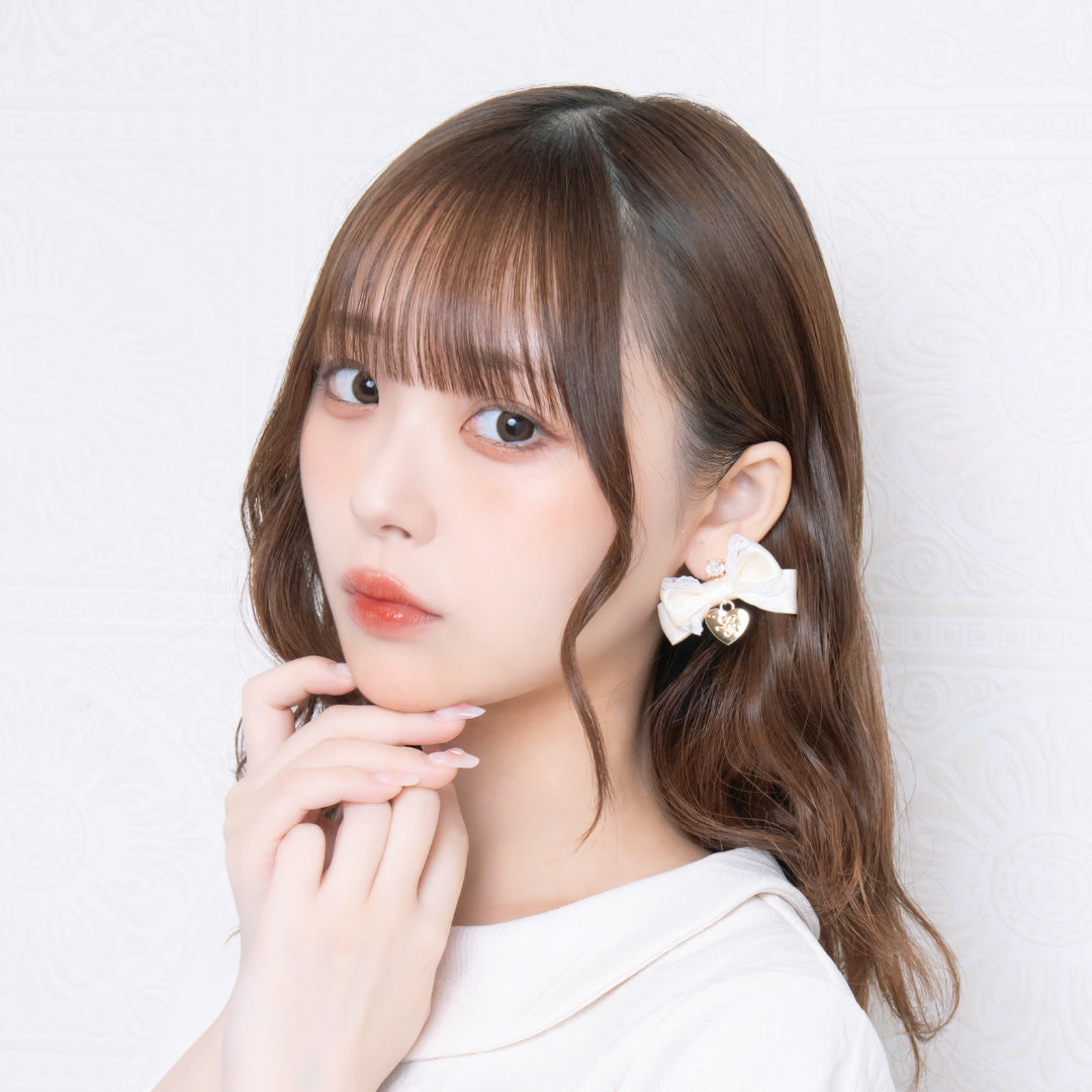 《LAFARY closet》ロゴハートリボンピアス