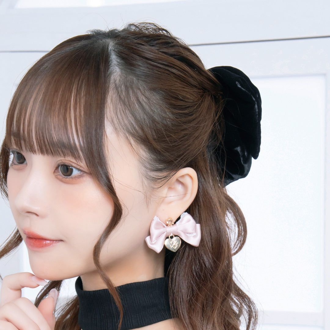 LAFARY closet》ロゴハートリボンピアス- LAFARY ONLINE