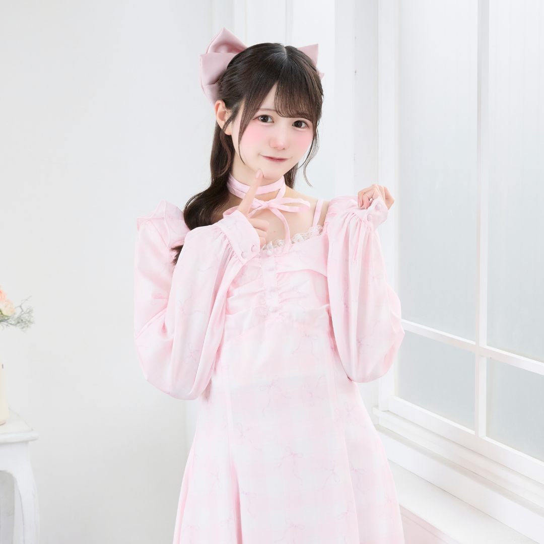 《LAFARY closet》ビジューサテンリボンバレッタ