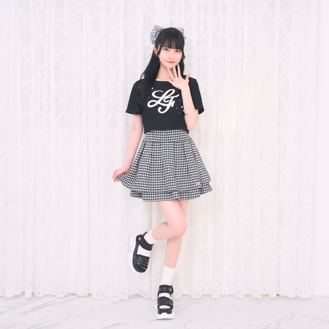 《LAFARY closet》合皮ロゴチビT
