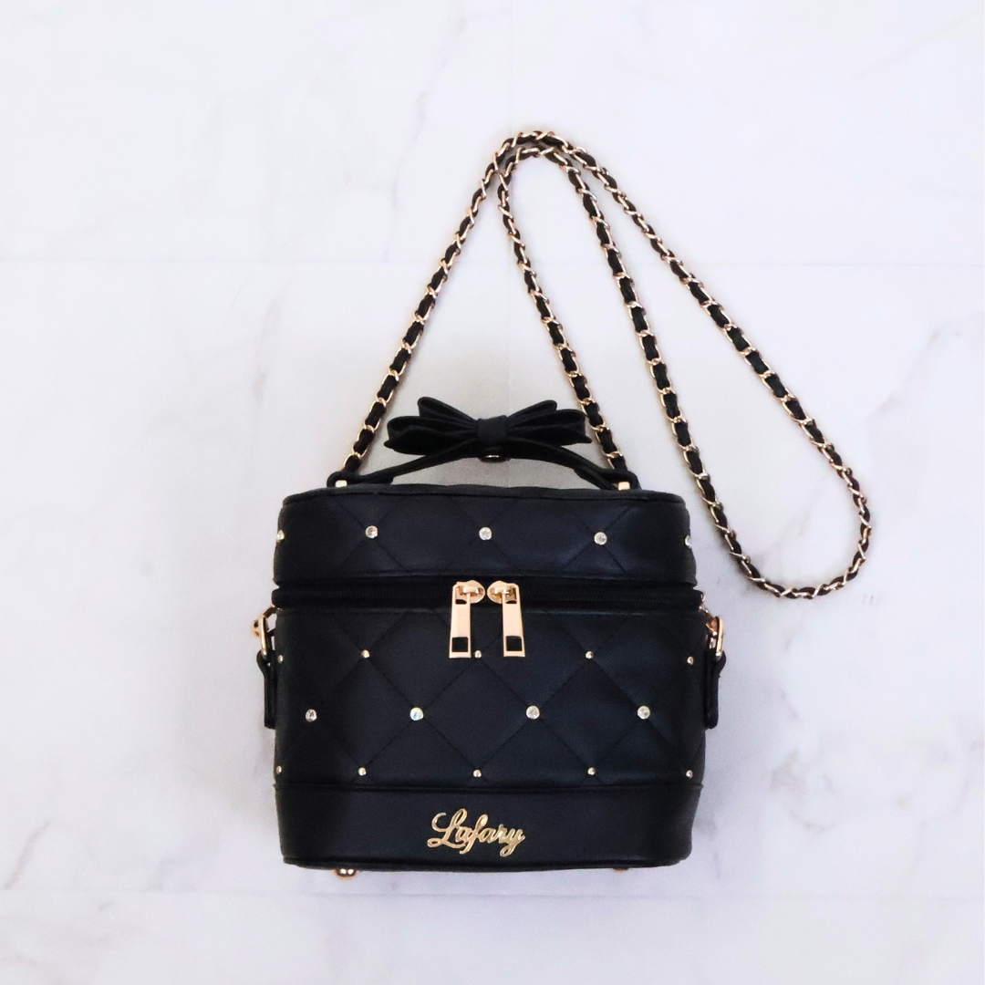《LAFARY closet》ビジューキルティングバニティバッグ