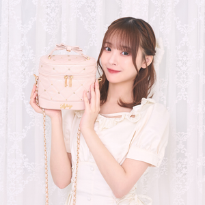《LAFARY closet》ビジューキルティングバニティバッグ 2