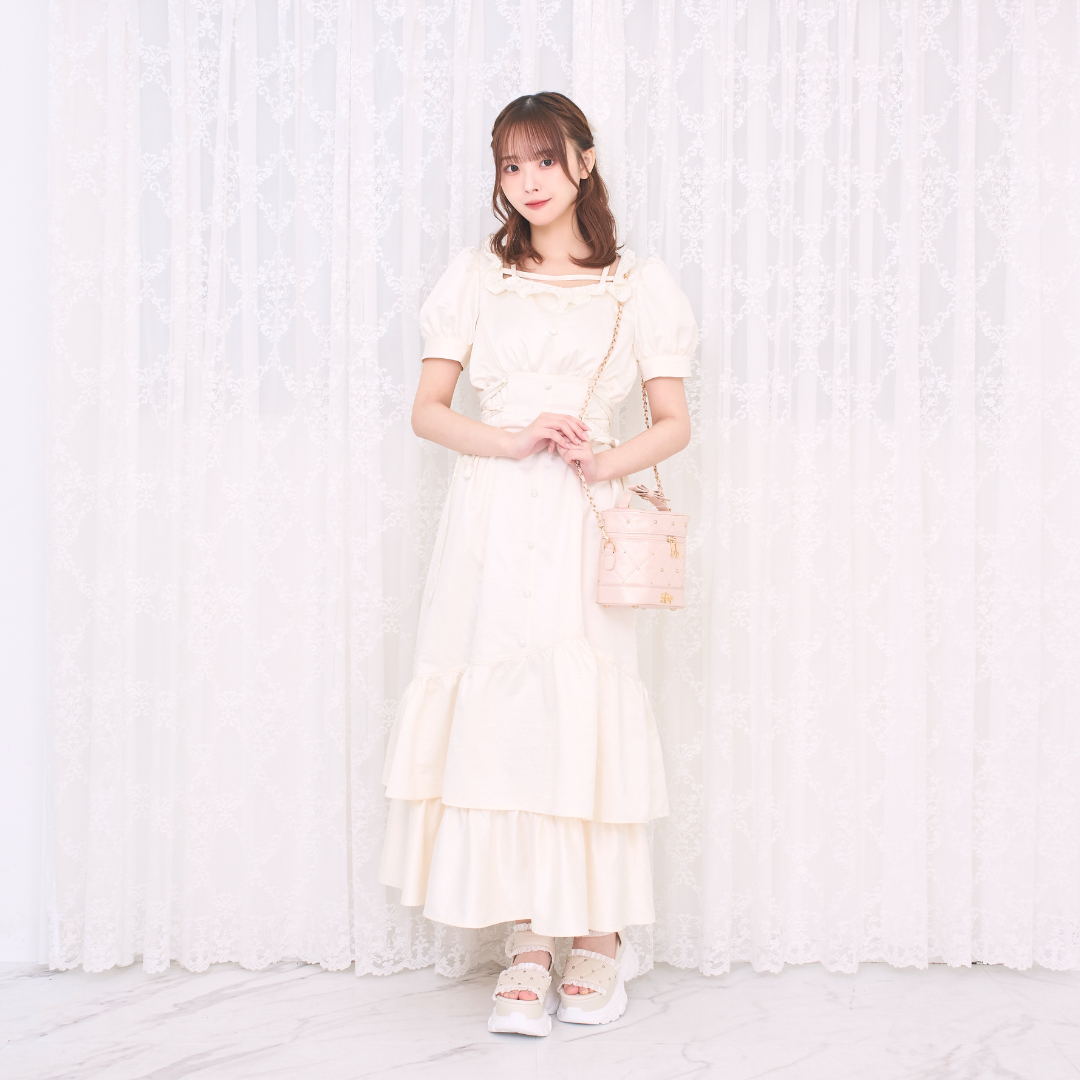 《LAFARY closet》ビジューキルティングバニティバッグ
