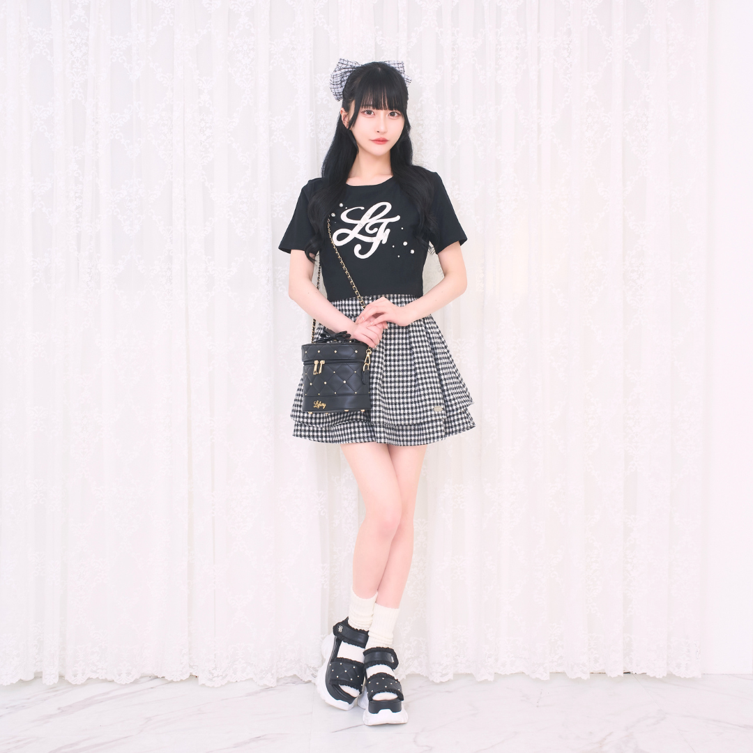 《LAFARY closet》ビジューキルティングバニティバッグ