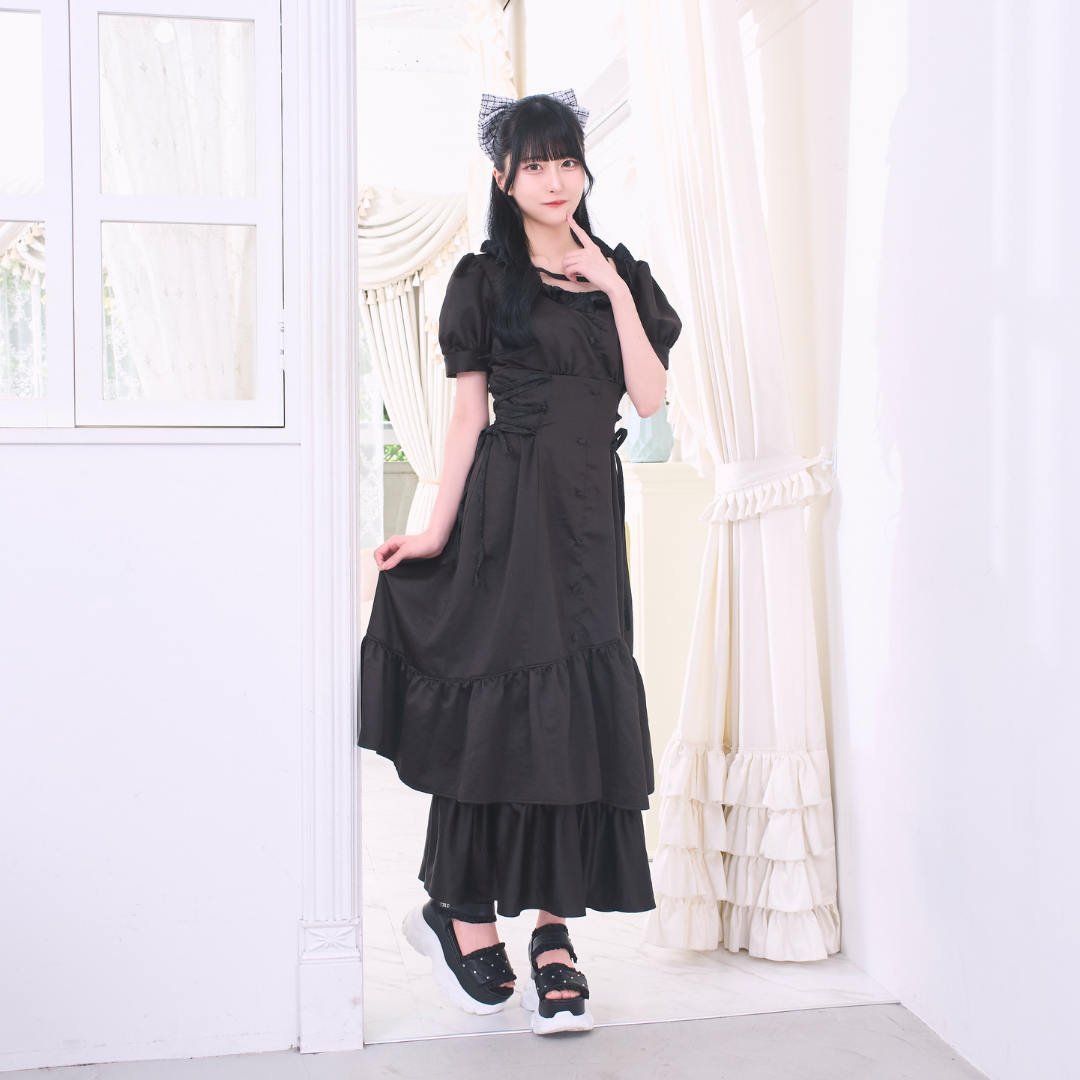 《LAFARY closet》スピンドルティアードロングワンピ