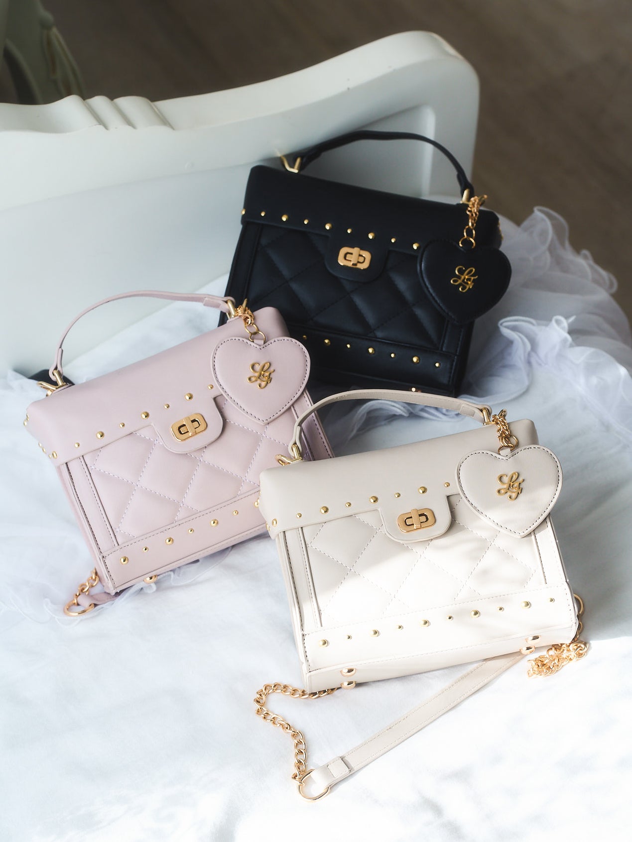 《LAFARY》スタッズキルティングバッグ